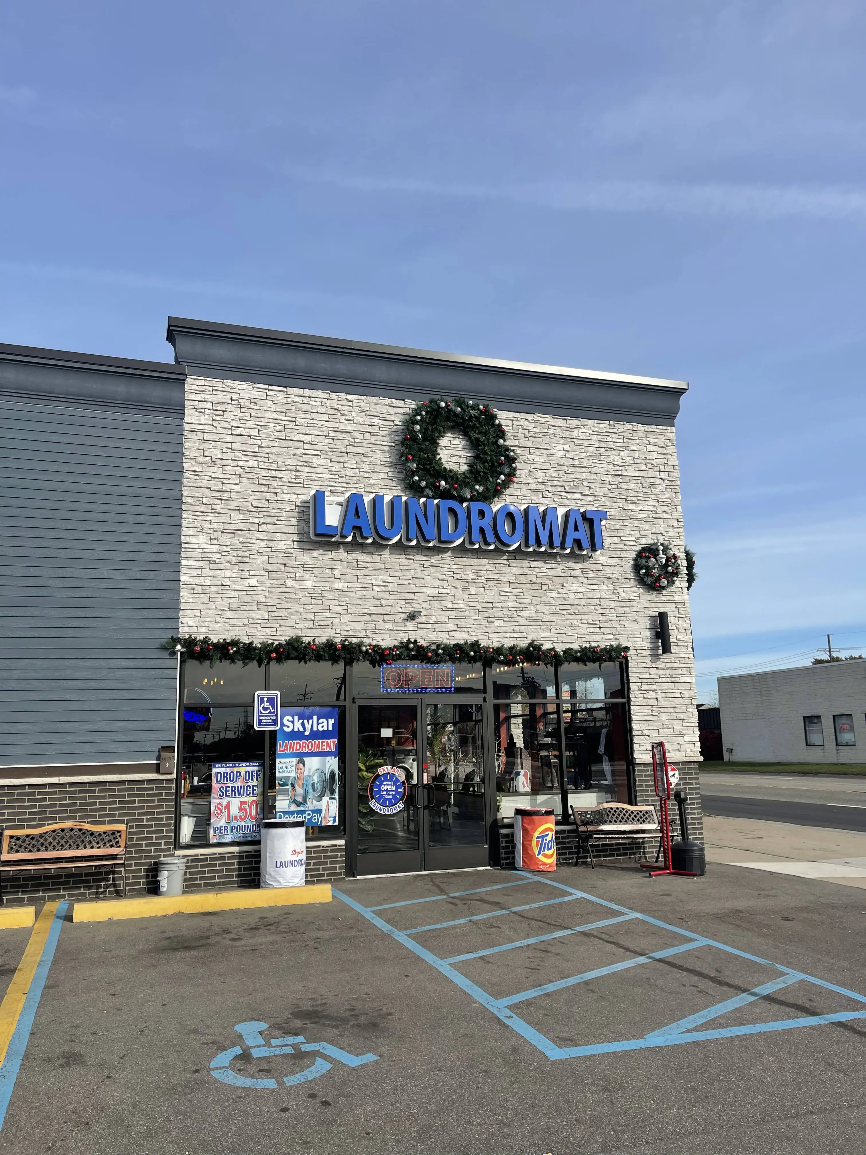 Skylar Laundromat (Commerce, MI) - Image 10