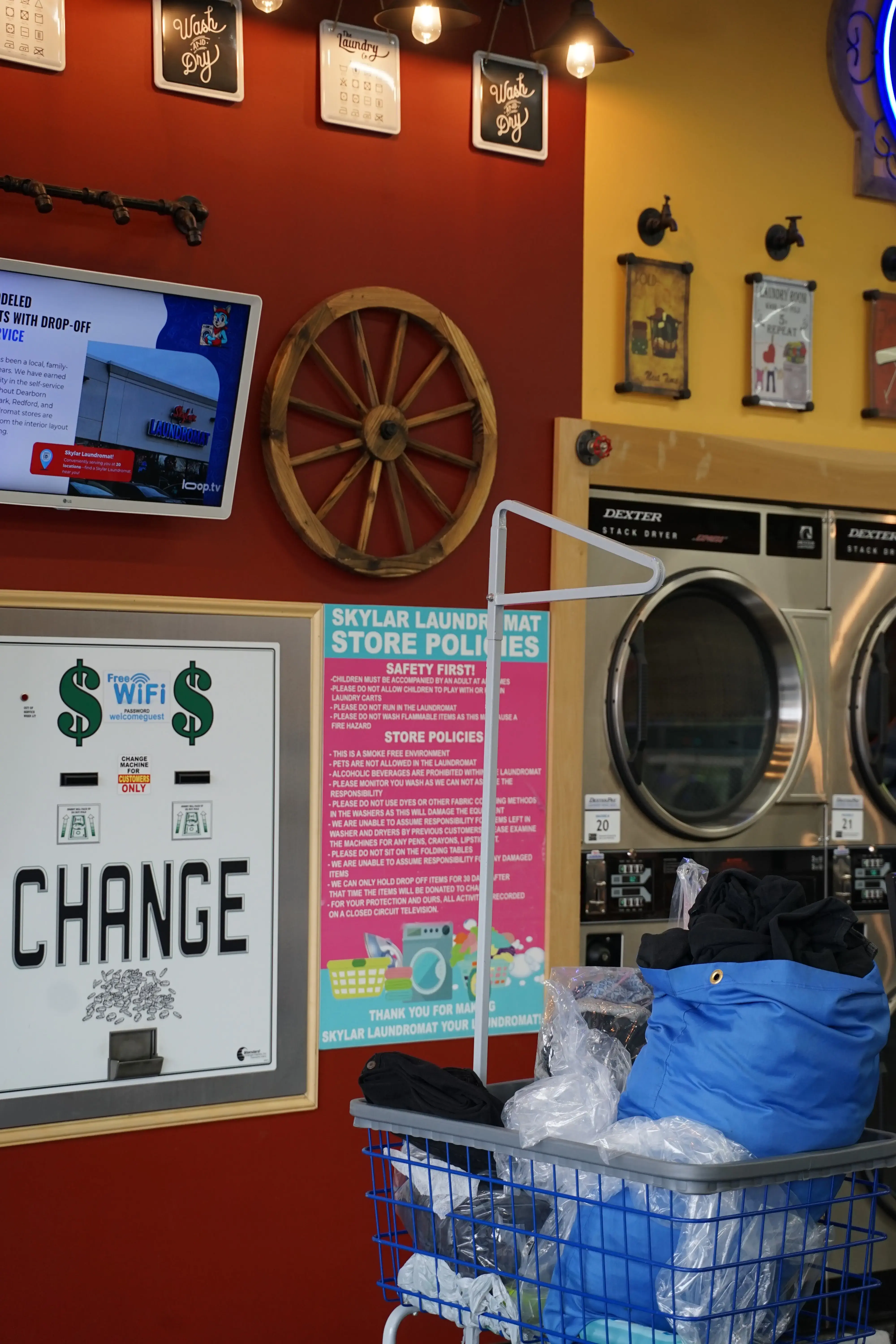 Skylar Laundromat (Commerce, MI) thumbnail 7