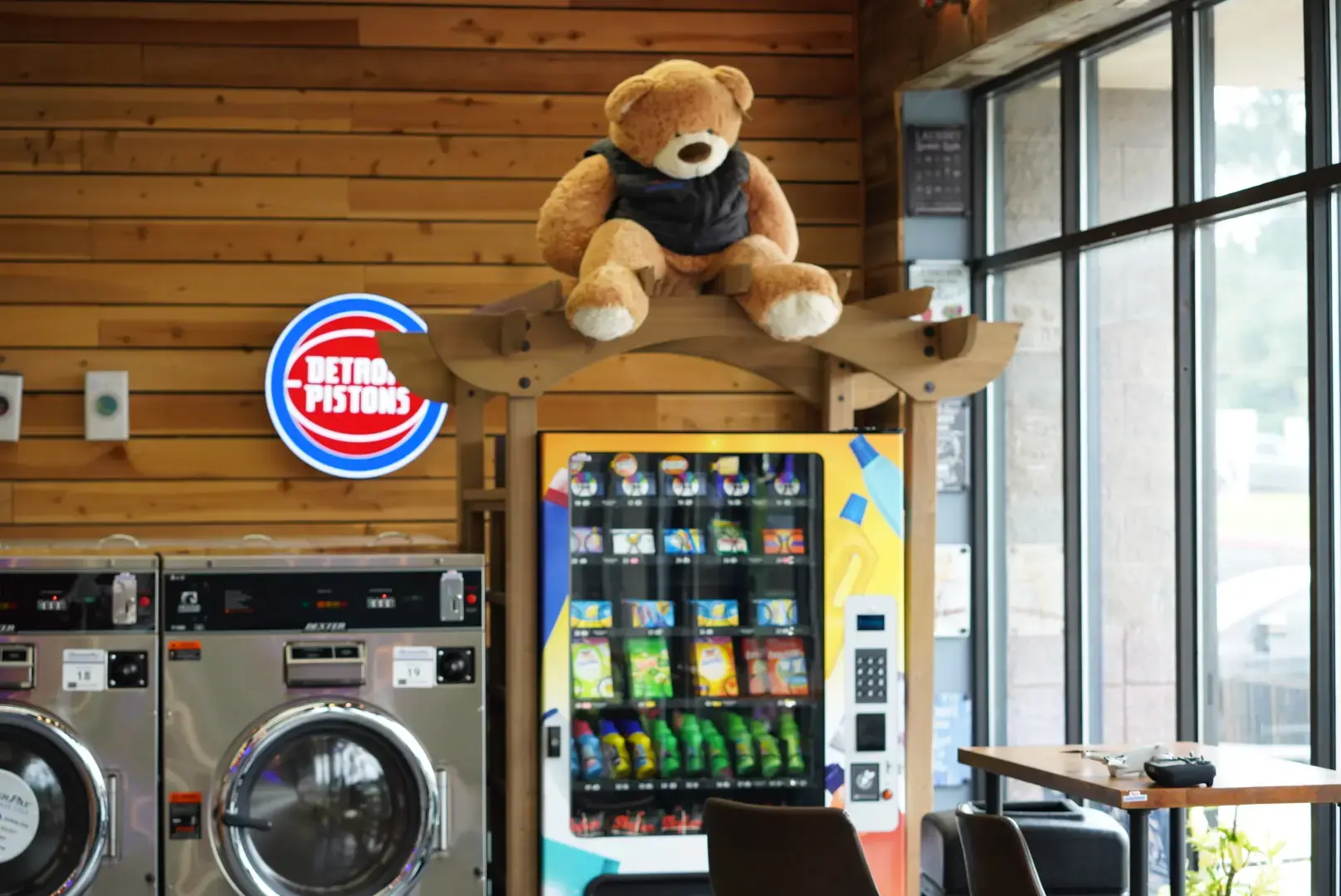 Skylar Laundromat (Commerce, MI) - Image 18