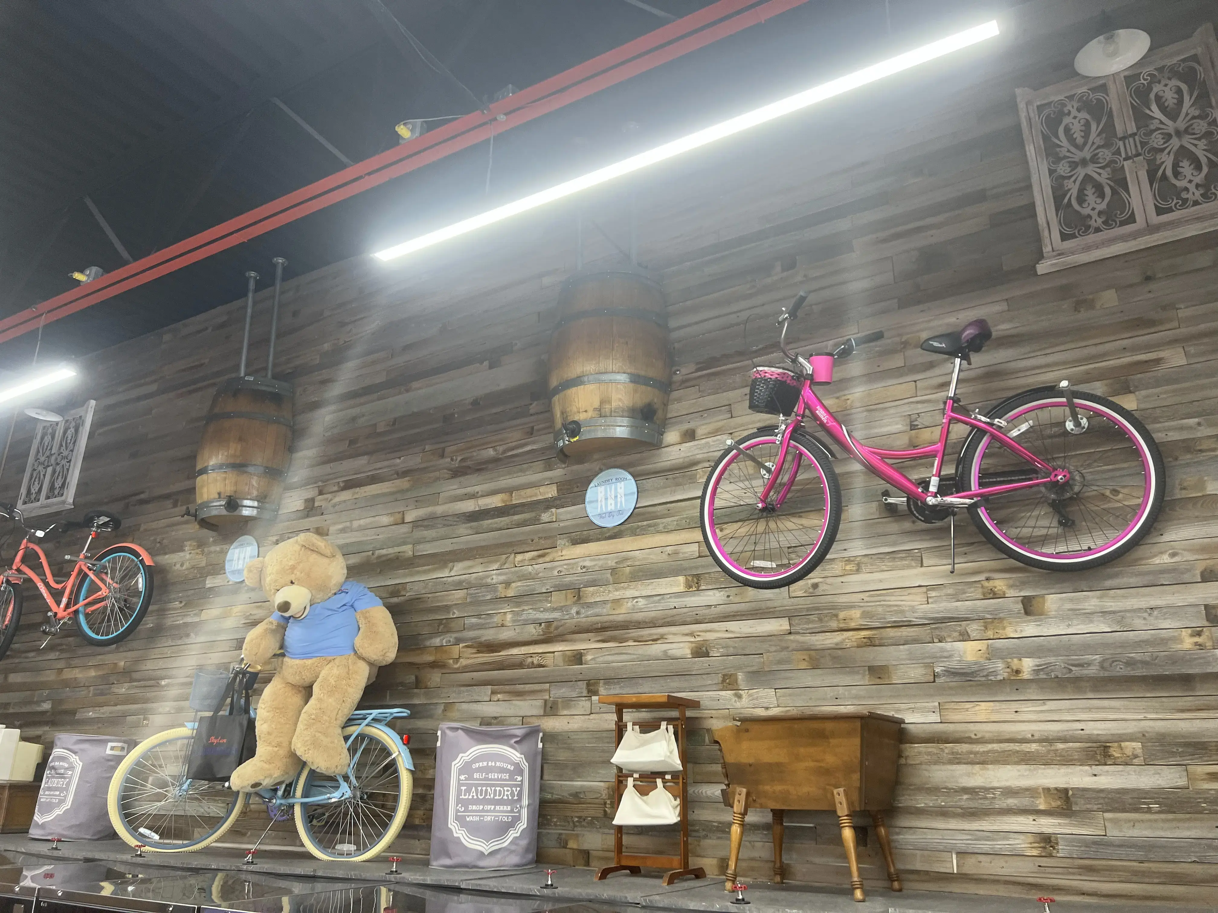 Skylar Laundromat (Dearborn Heights) - Image 5