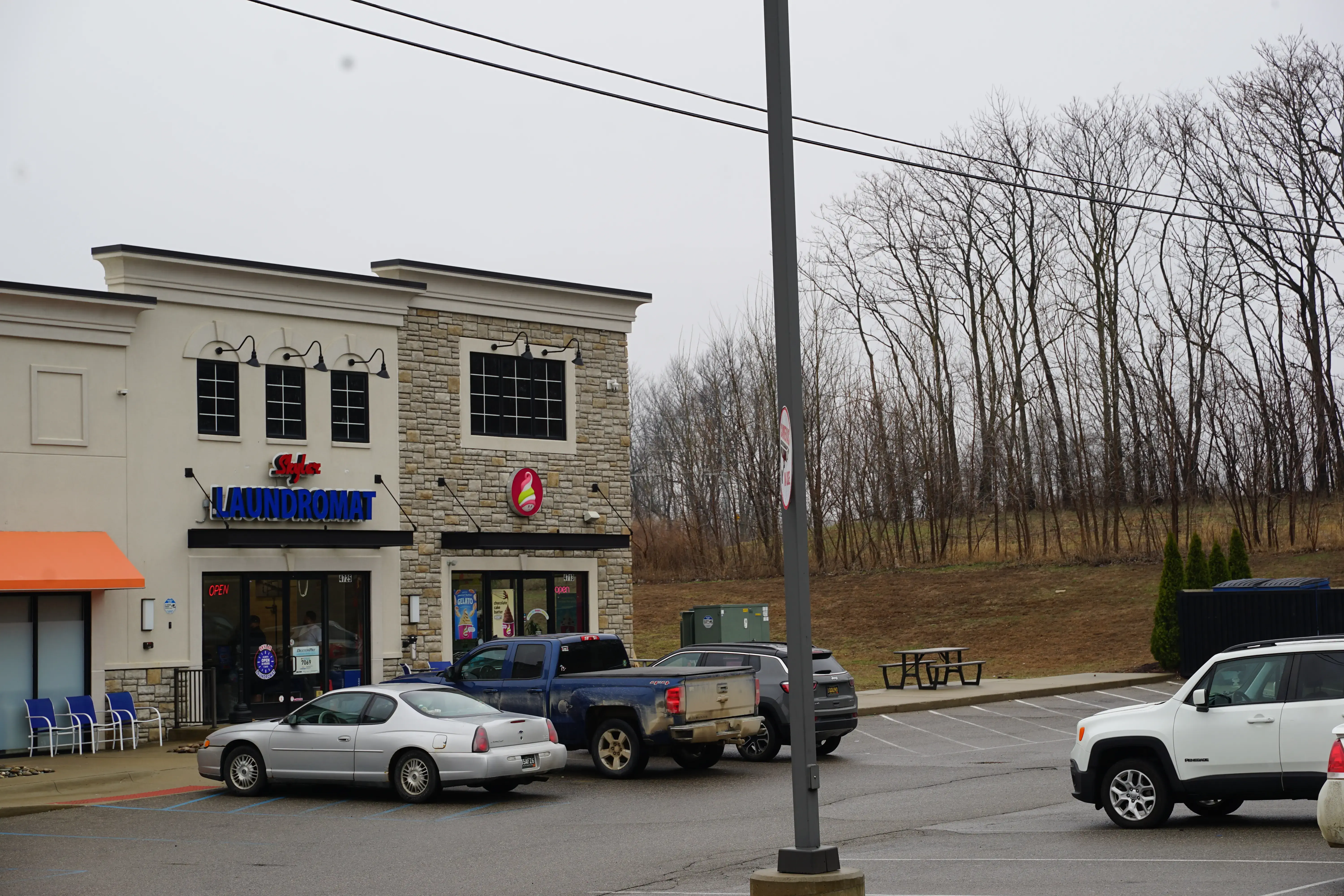Skylar Laundromat (Lake Orion) - Image 9