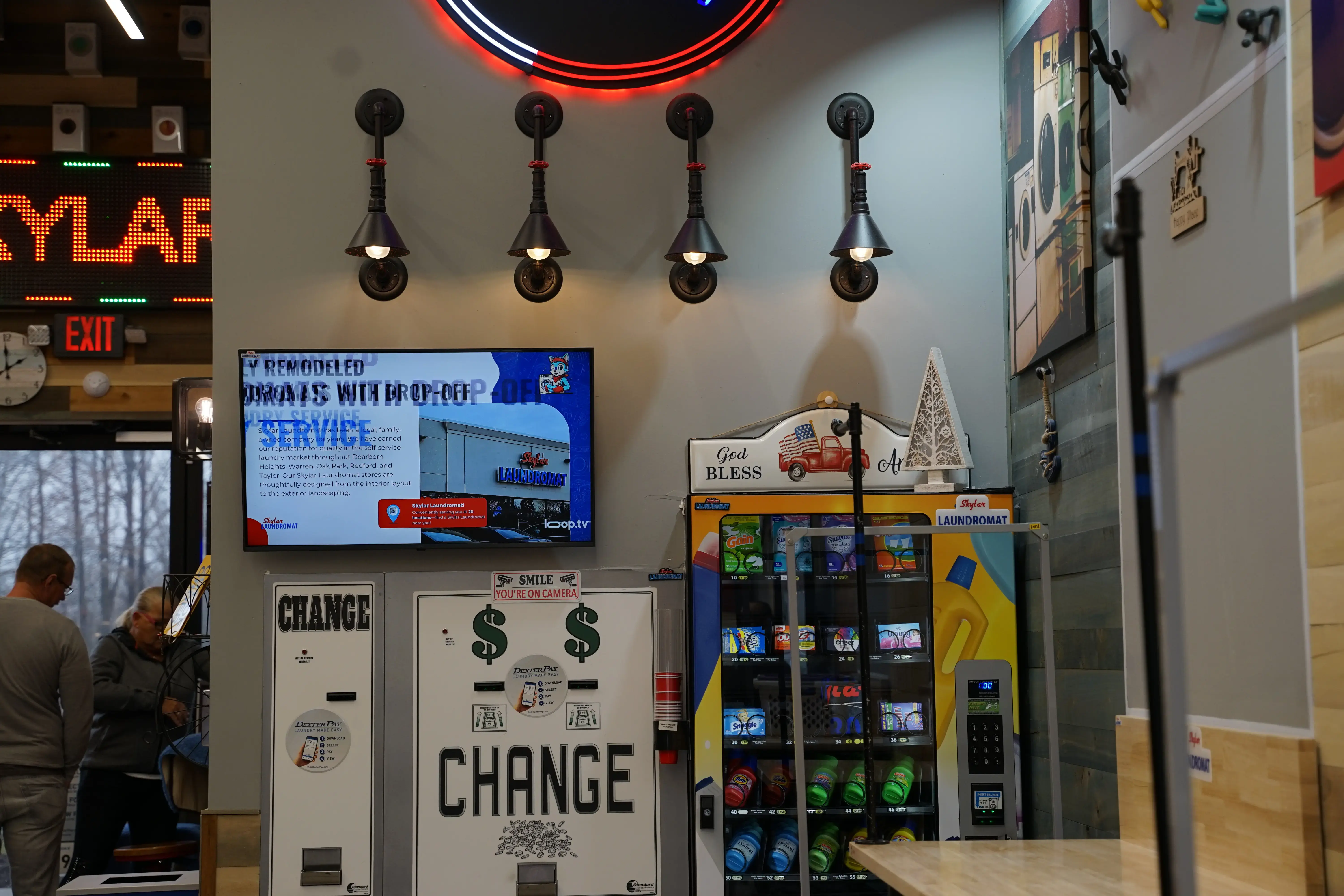 Skylar Laundromat (Lake Orion) thumbnail 7