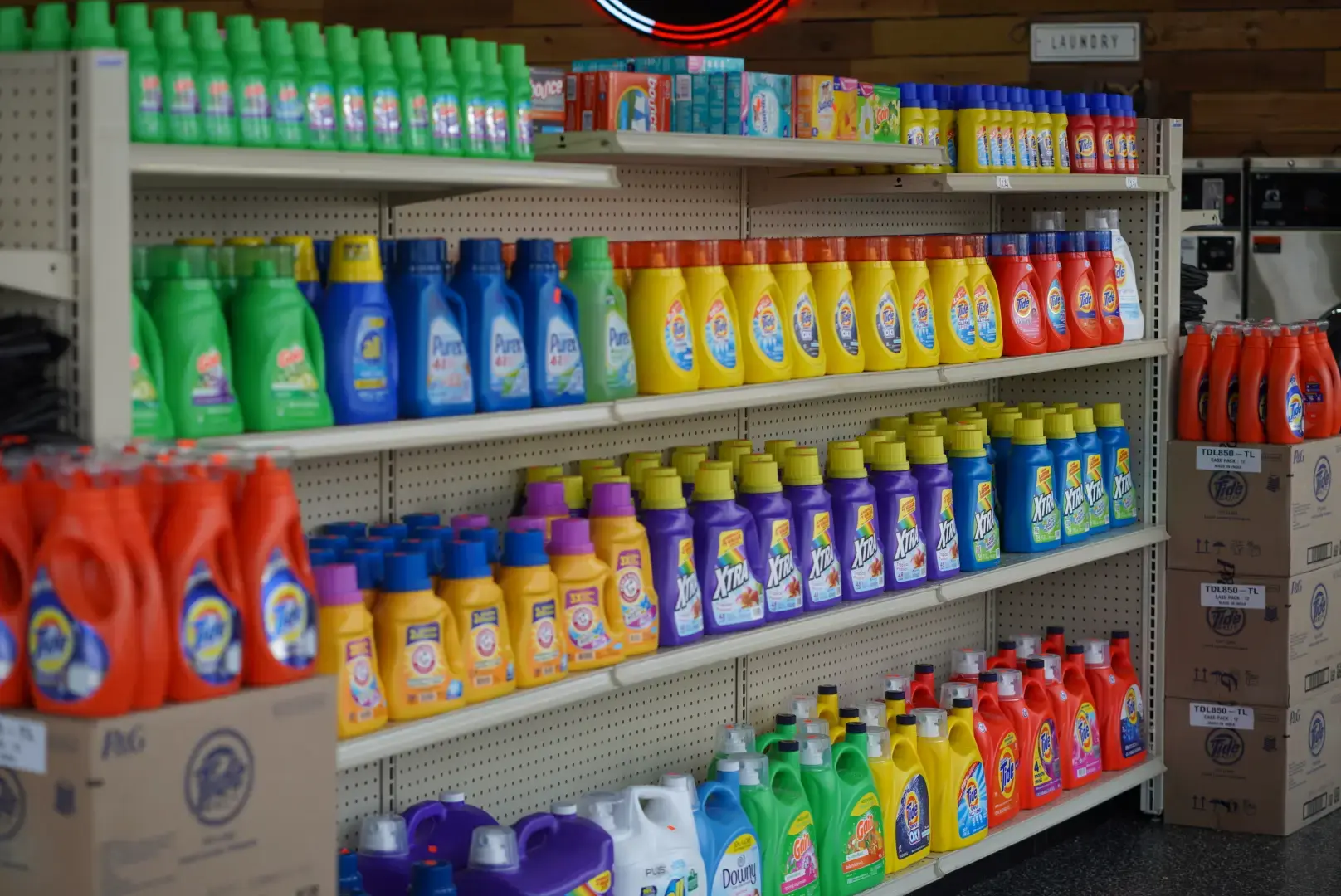 Skylar Laundromat (Madison Heights) - Image 15