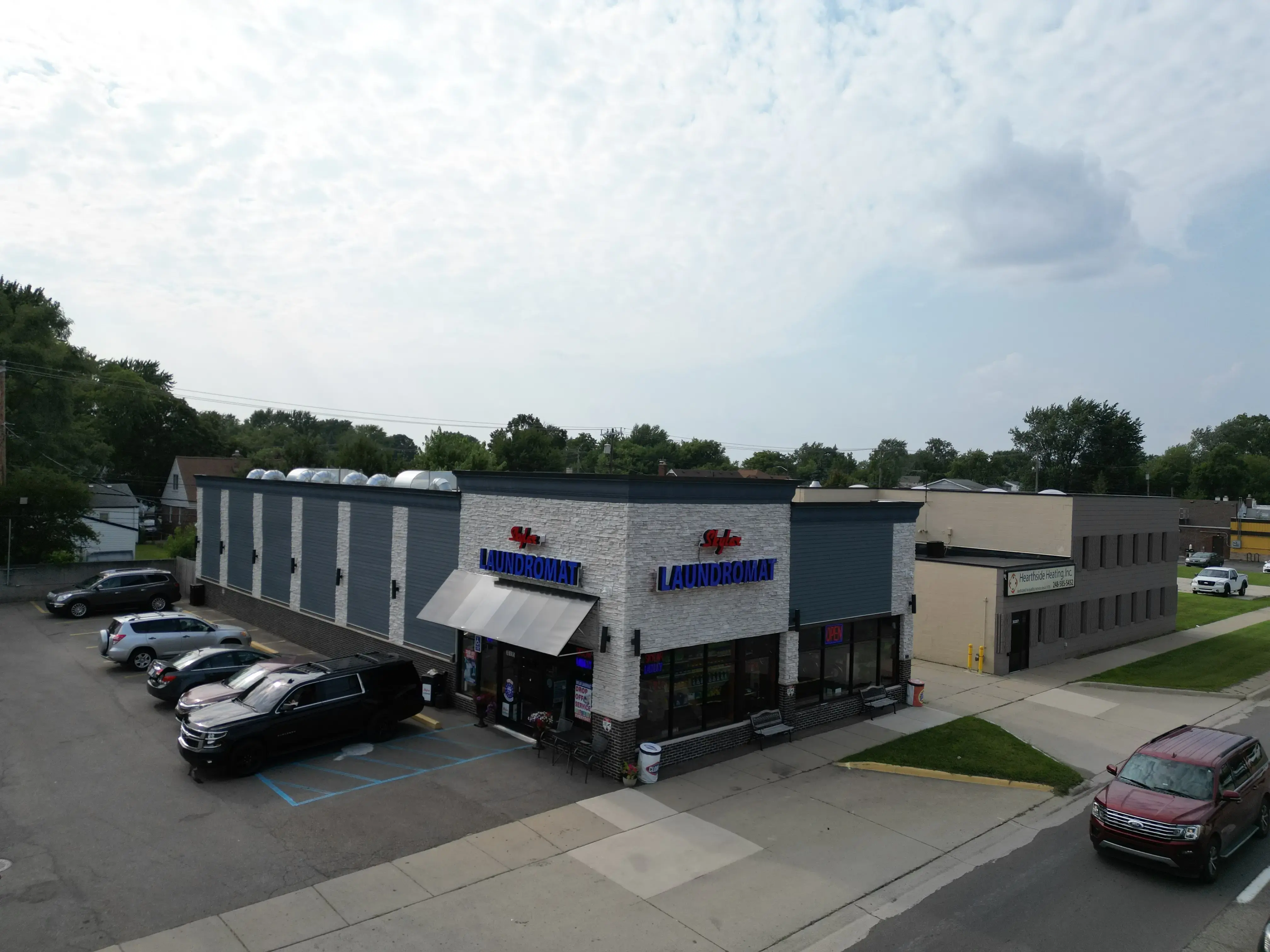 Skylar Laundromat (Madison Heights) thumbnail 12