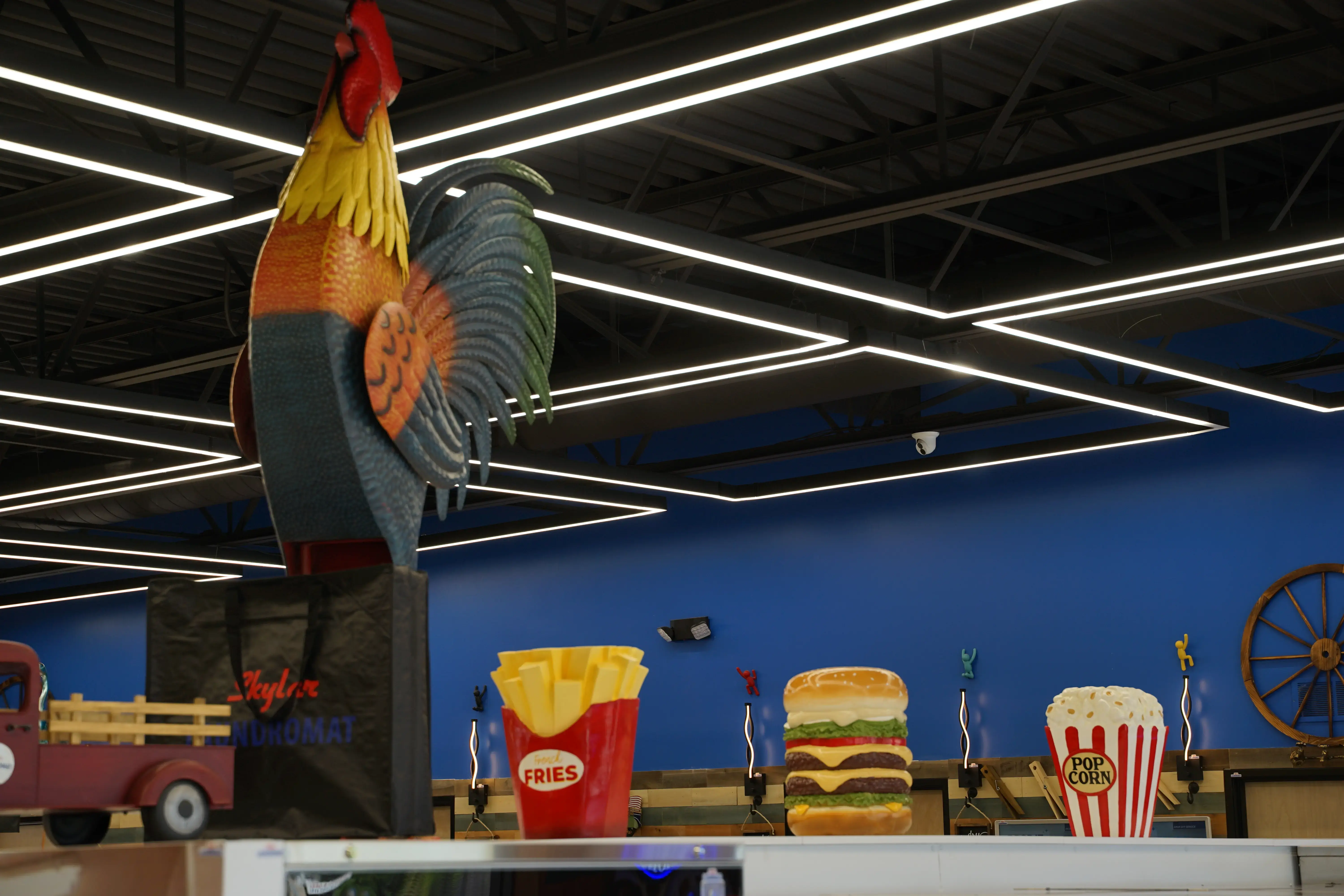 Skylar Laundromat of Berkley thumbnail 9