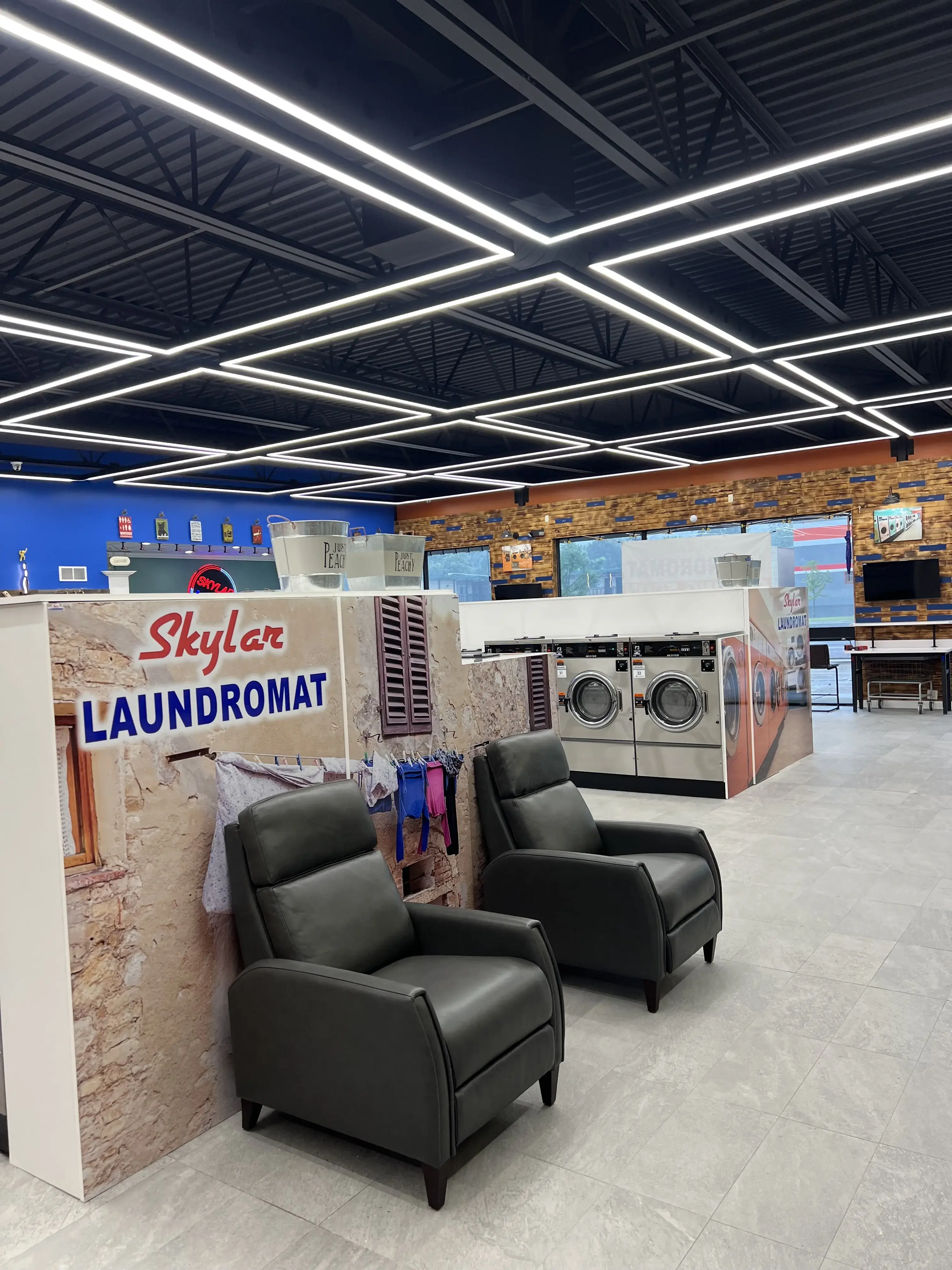 Skylar Laundromat of Berkley - Image 14