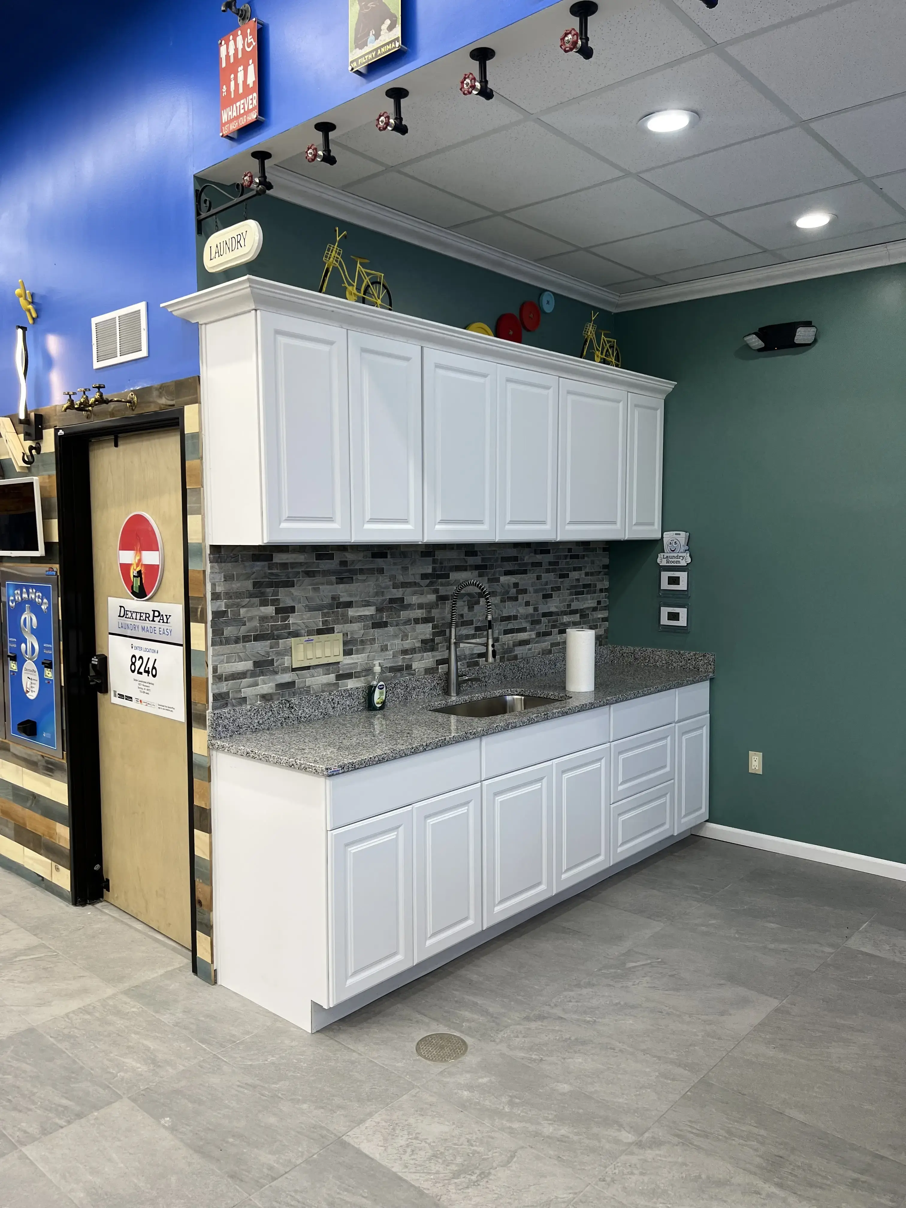 Skylar Laundromat of Berkley - Image 17