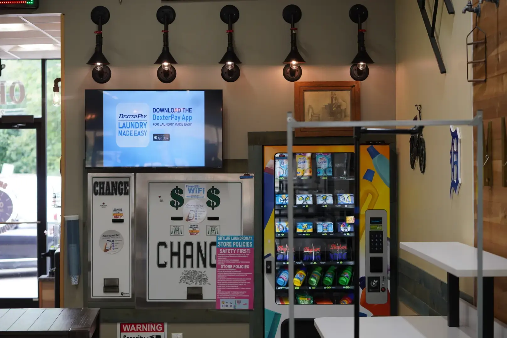 Skylar Laundromat of Farmington Hills thumbnail 19