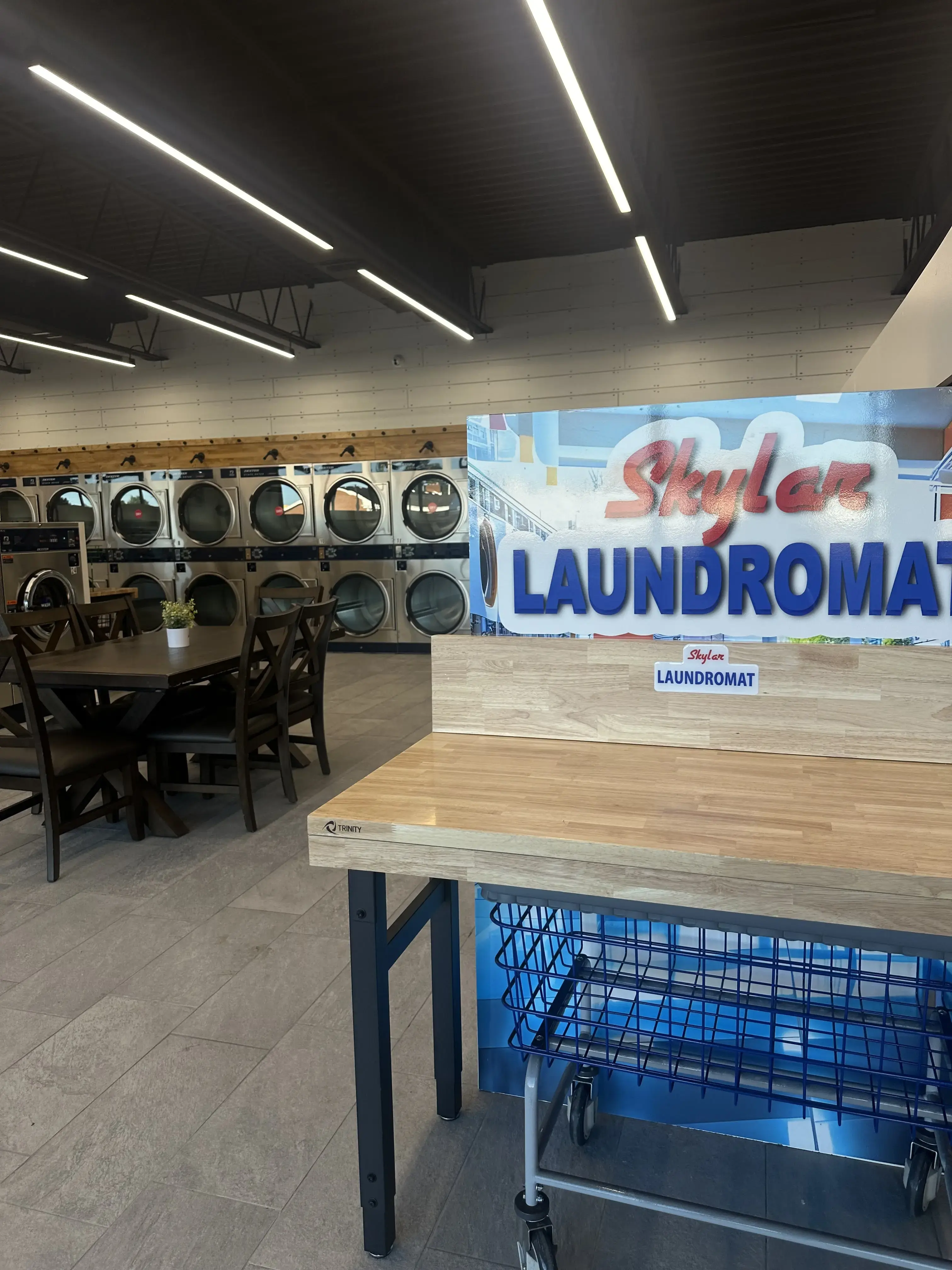 Skylar Laundromat of Inkster thumbnail 11