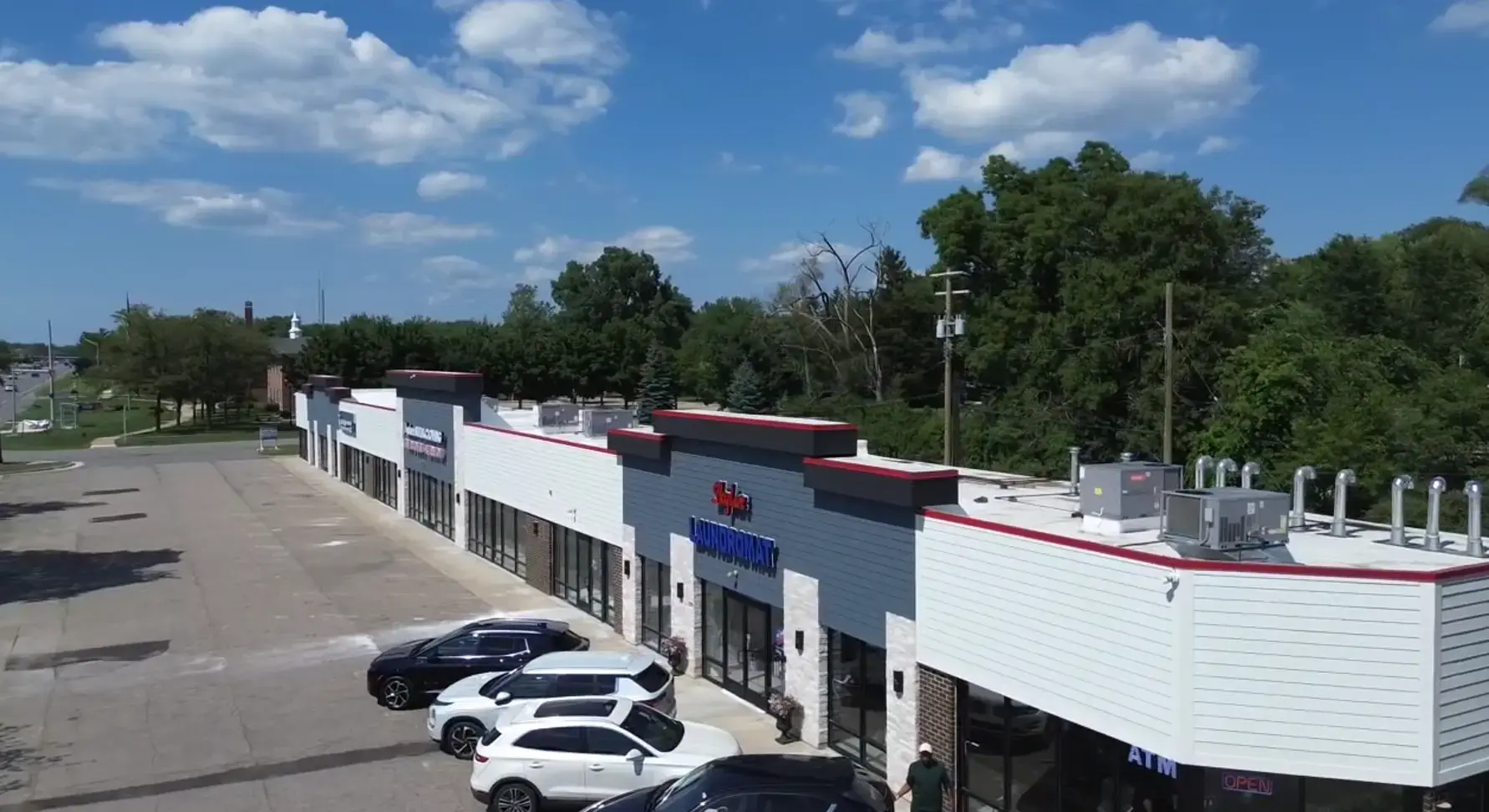 Skylar Laundromat of Lathrup Village thumbnail 1