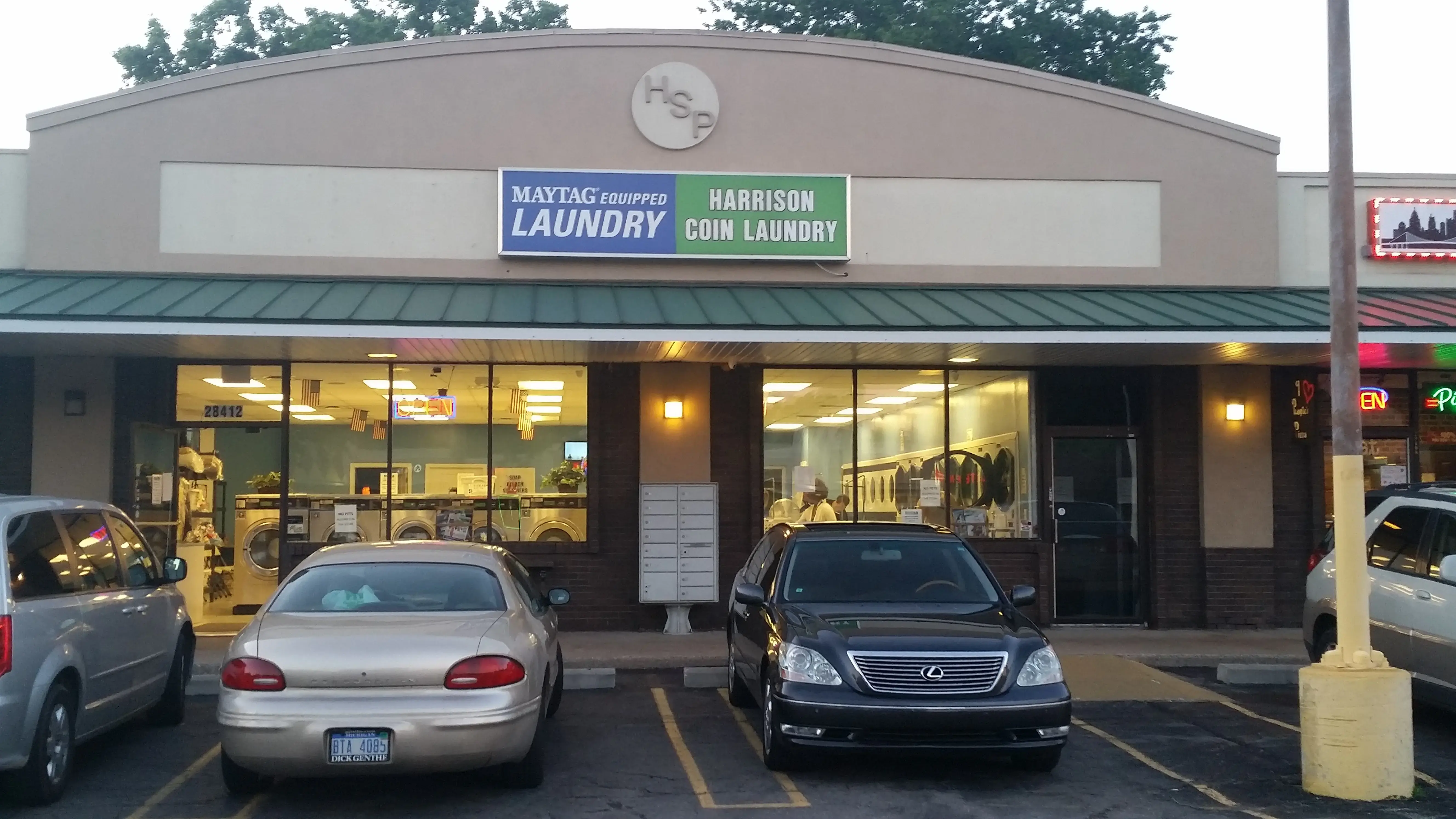 Skylar Laundromat of Livonia (5 mile) thumbnail 7