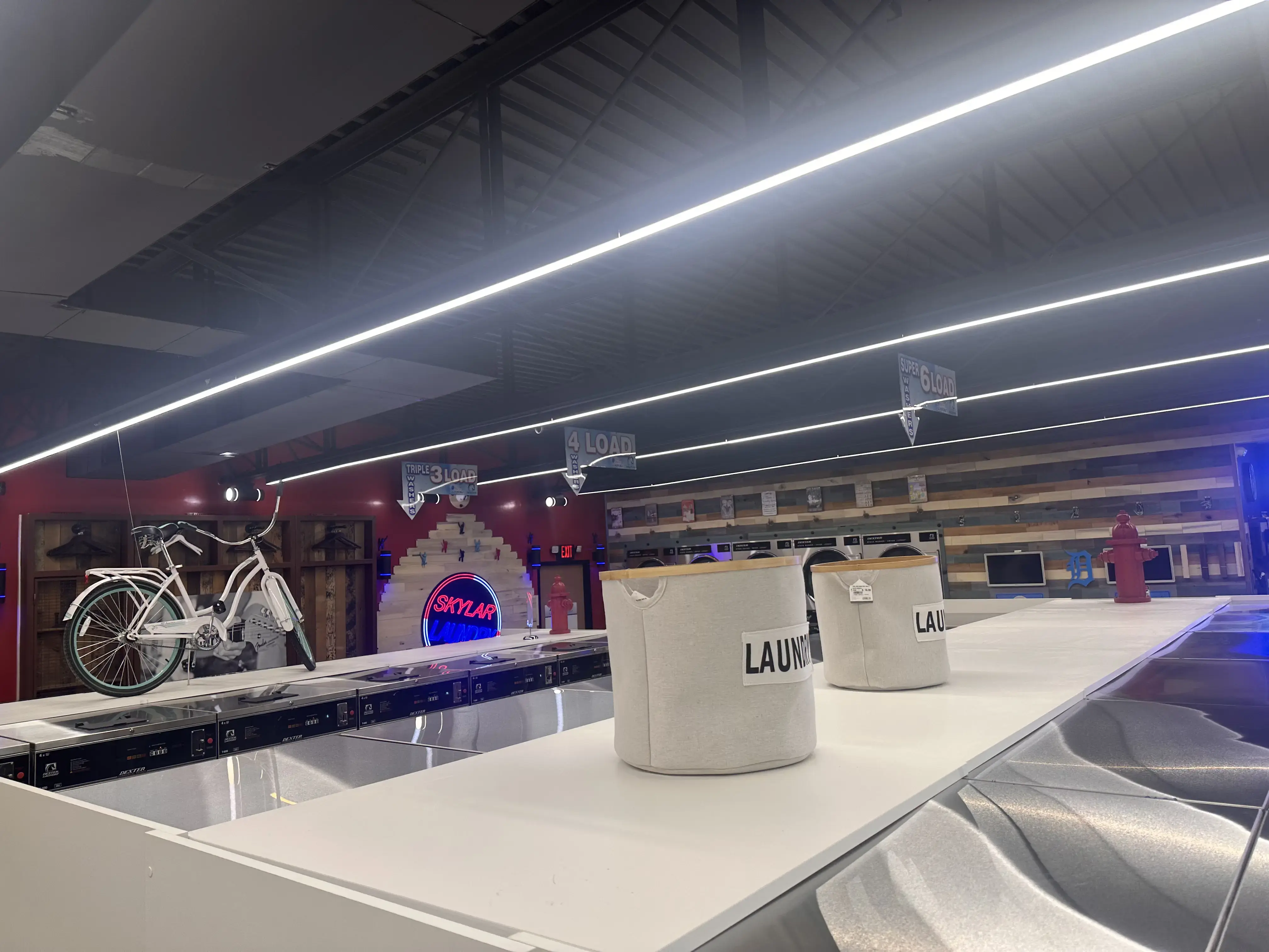 Skylar Laundromat of Livonia (5 mile) thumbnail 13