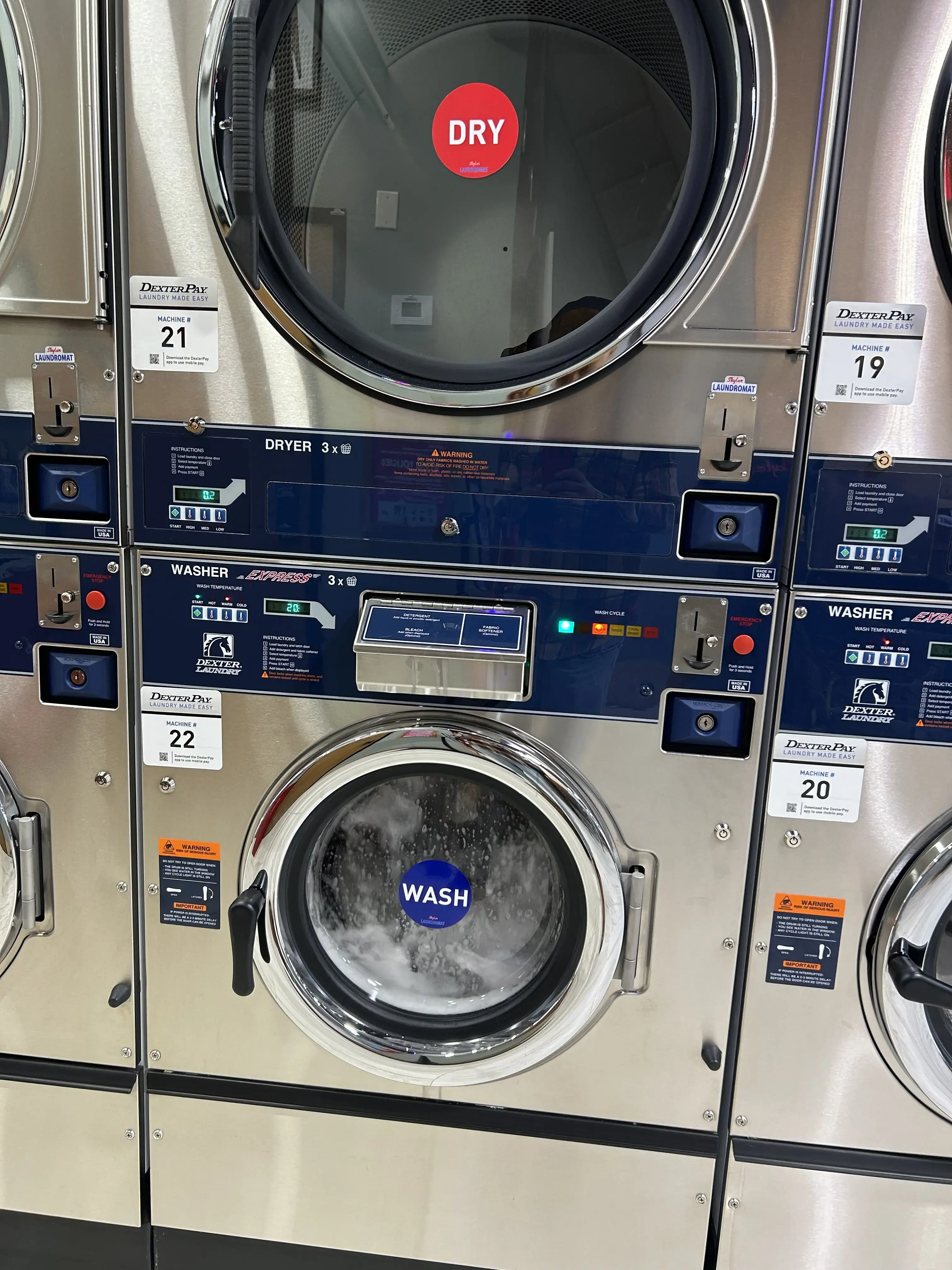 Skylar Laundromat of Livonia (7 Mile) - Image 4