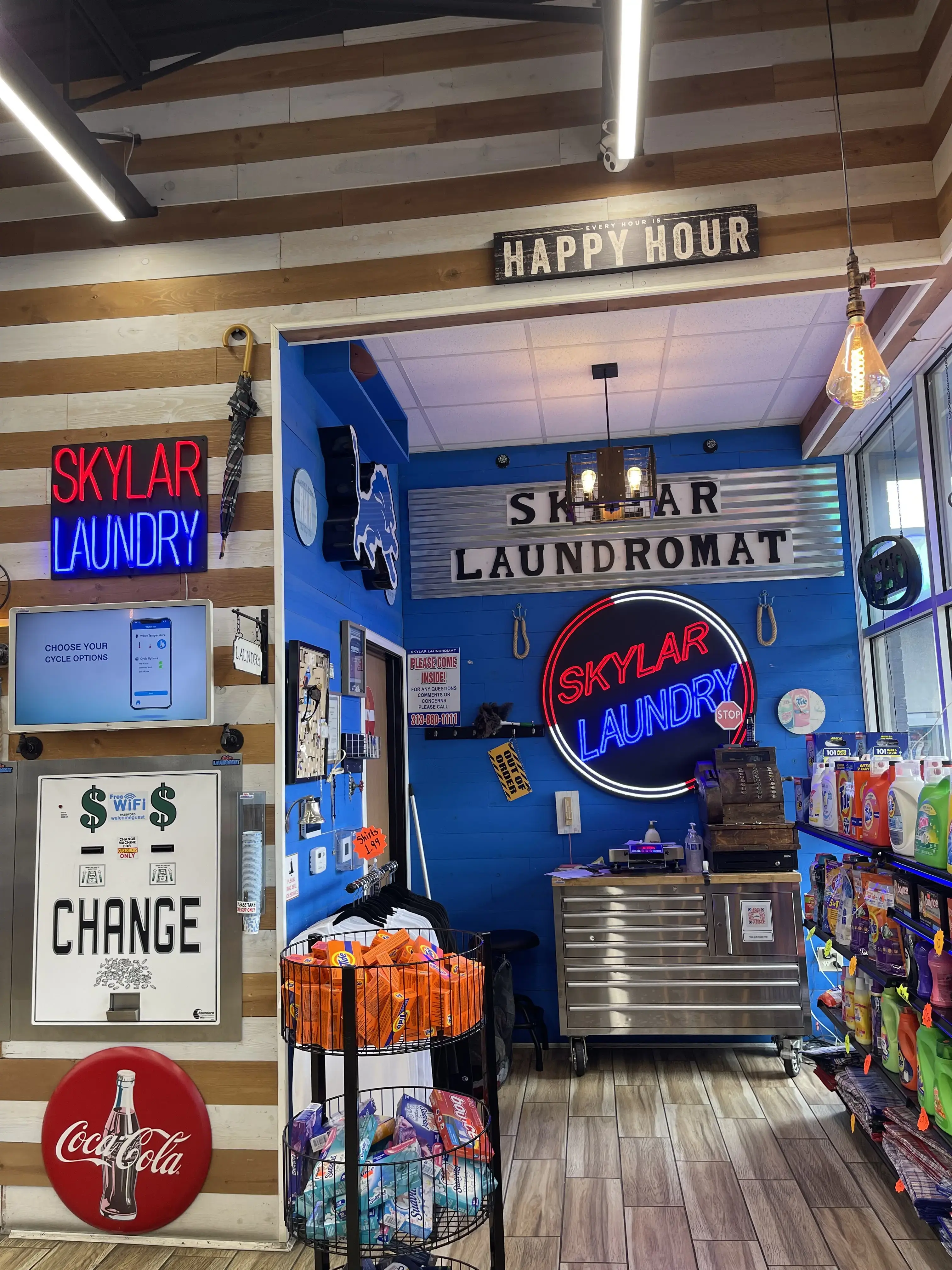 Skylar Laundromat of Oak Park - Image 6