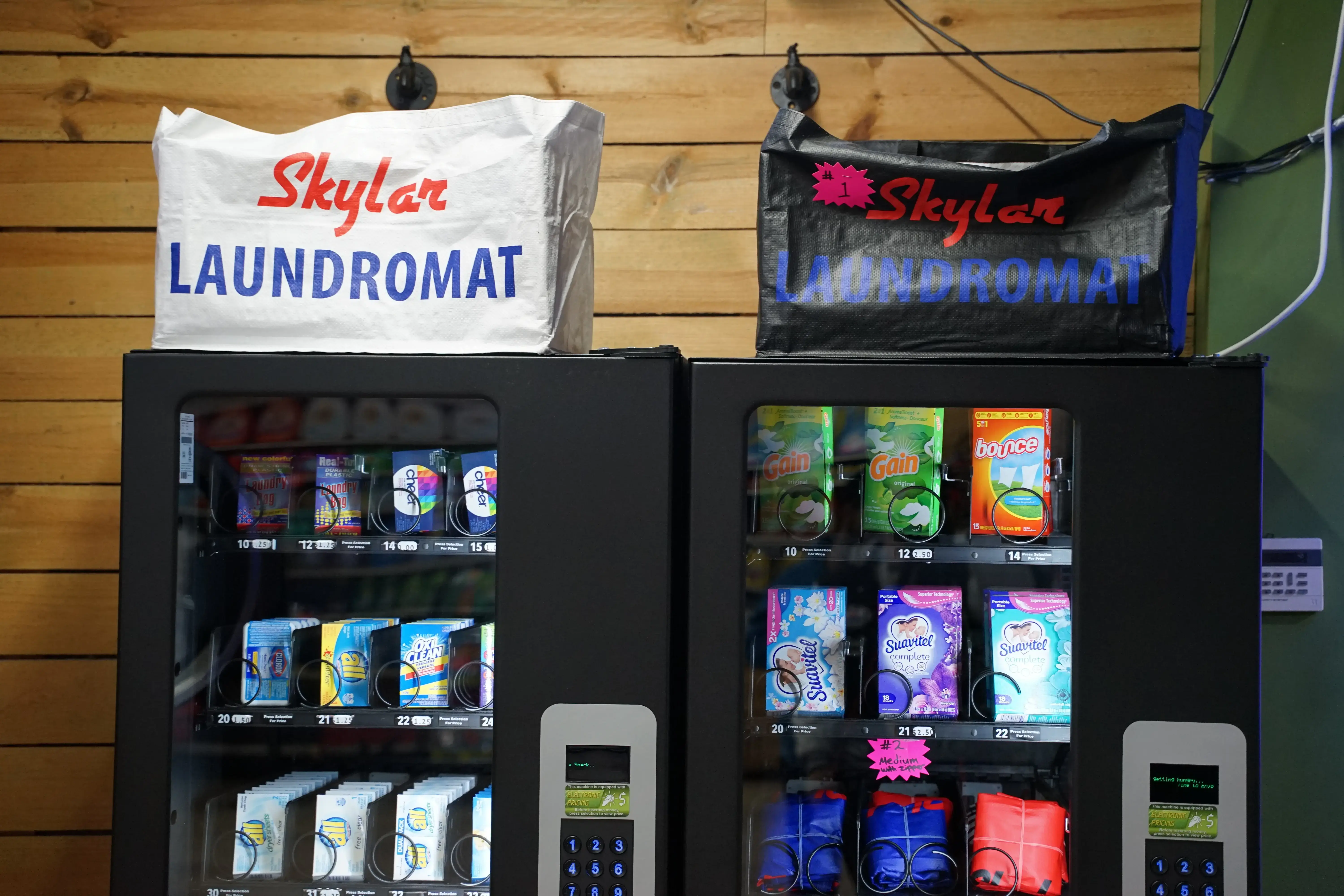 Skylar Laundromat of Redford thumbnail 19
