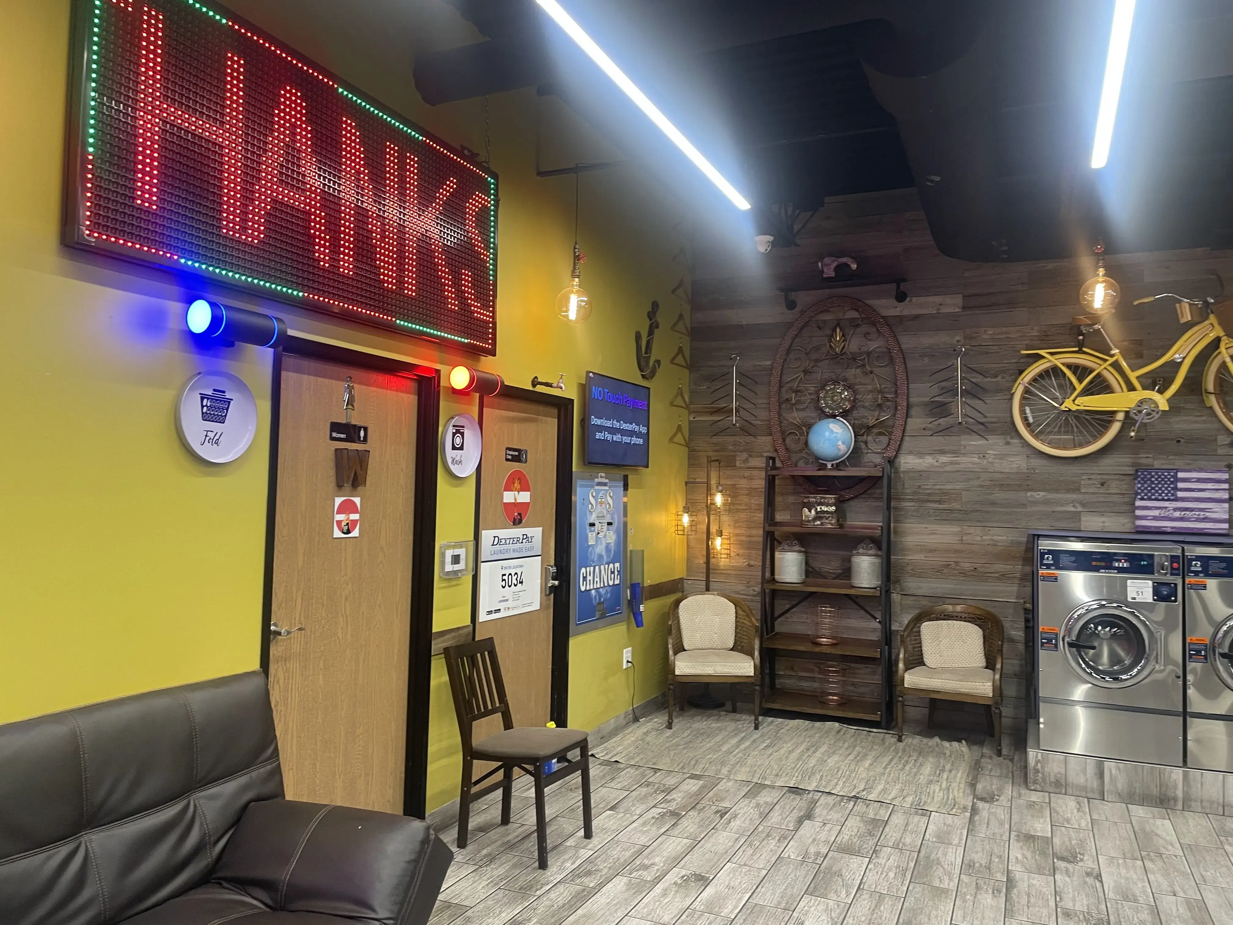 Skylar Laundromat of Taylor - Image 11