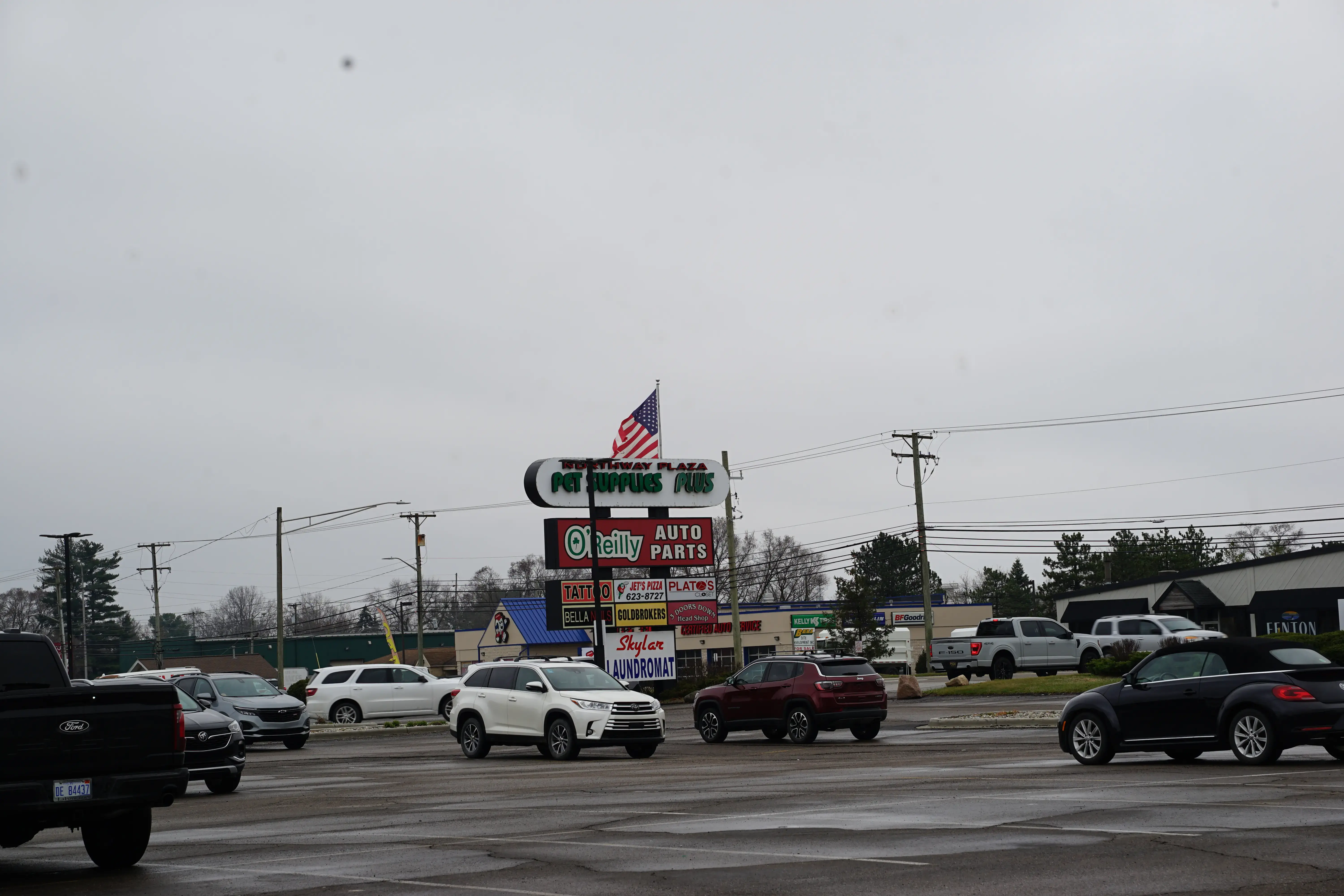 Skylar Laundromat of Waterford - Image 4
