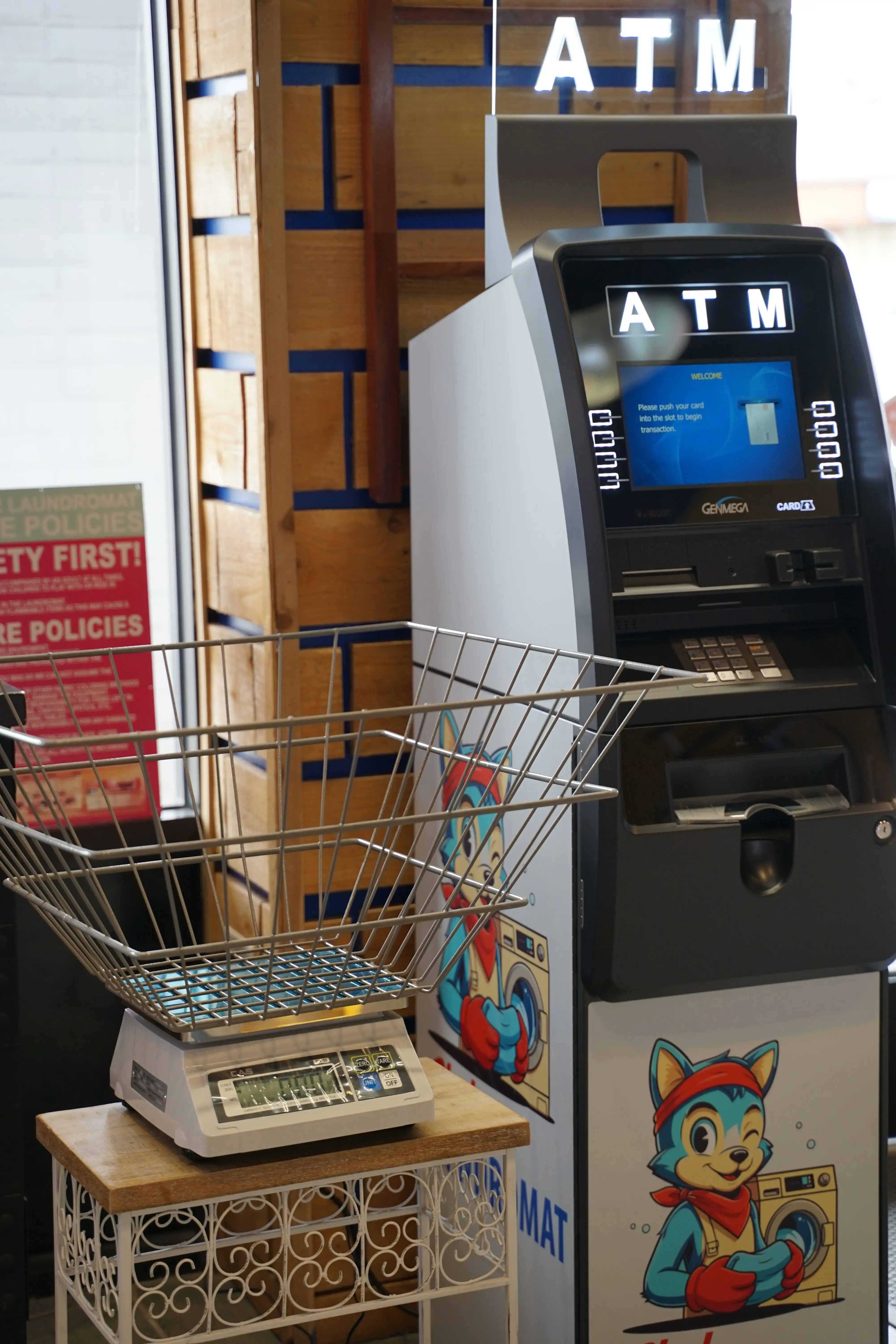 Skylar Laundromat of Westland thumbnail 8