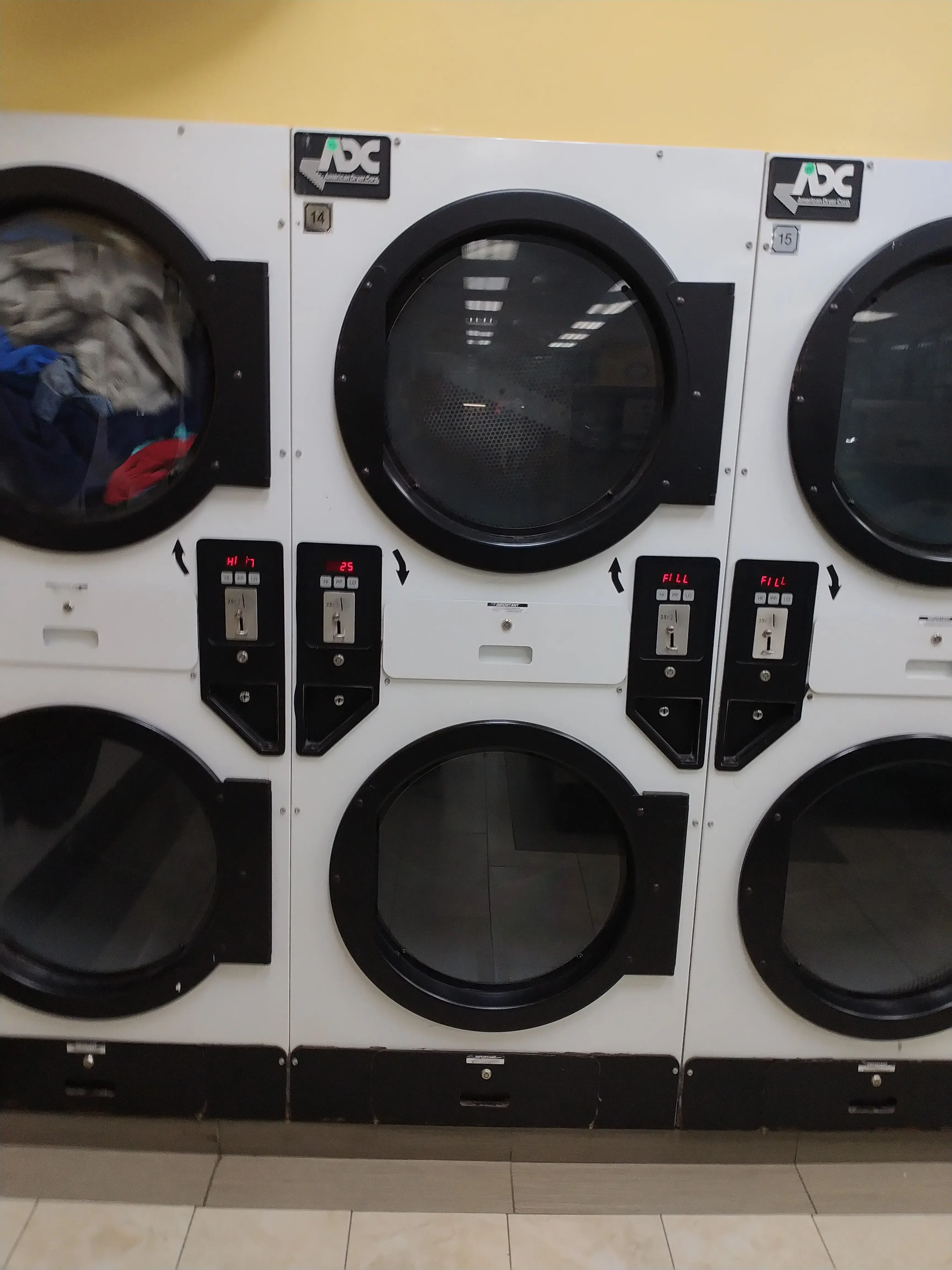 Skyline Laundromats (Cleveland Ave) thumbnail 14