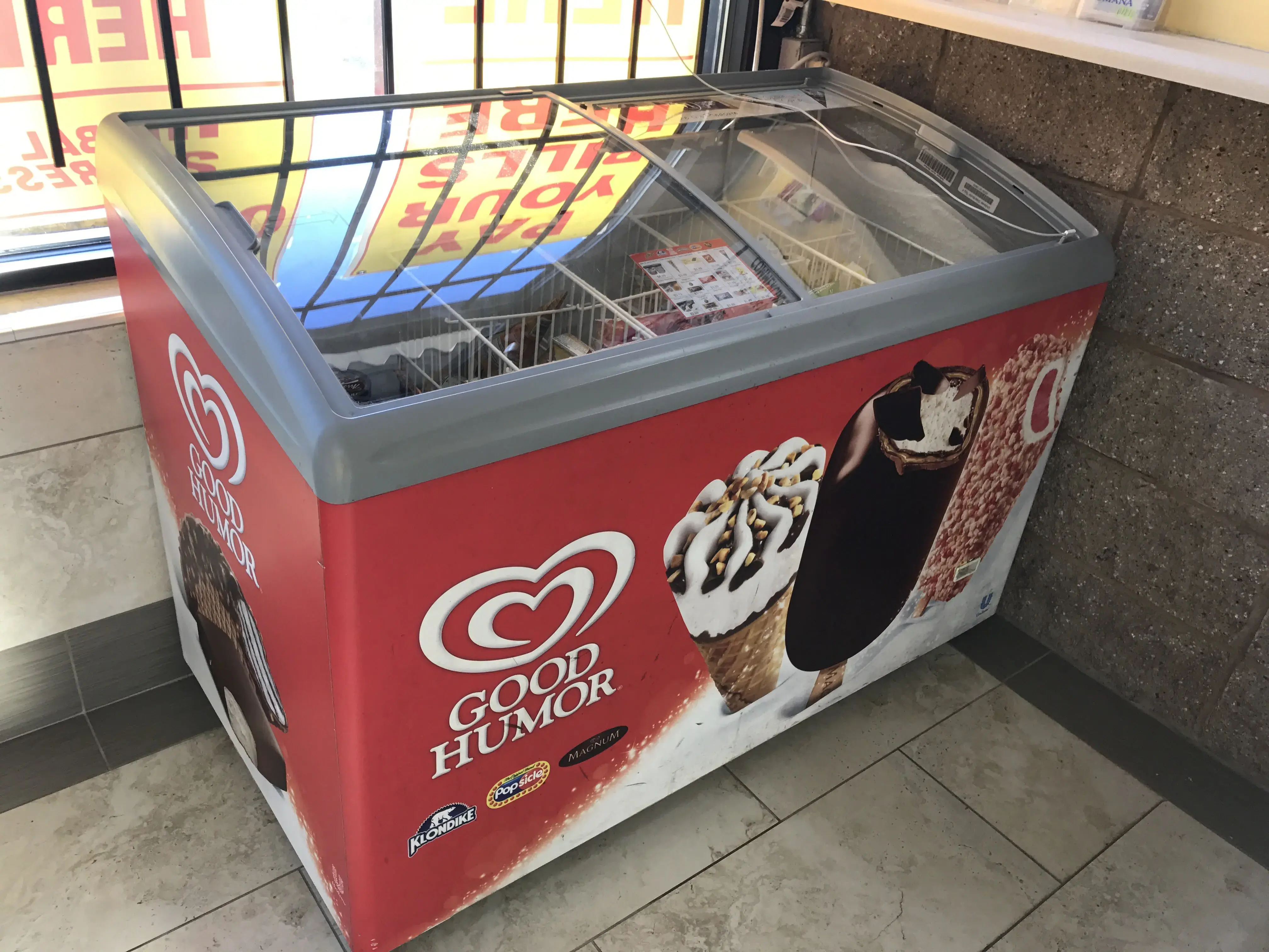 Skyline Laundromats (Cleveland Ave) - Image 15