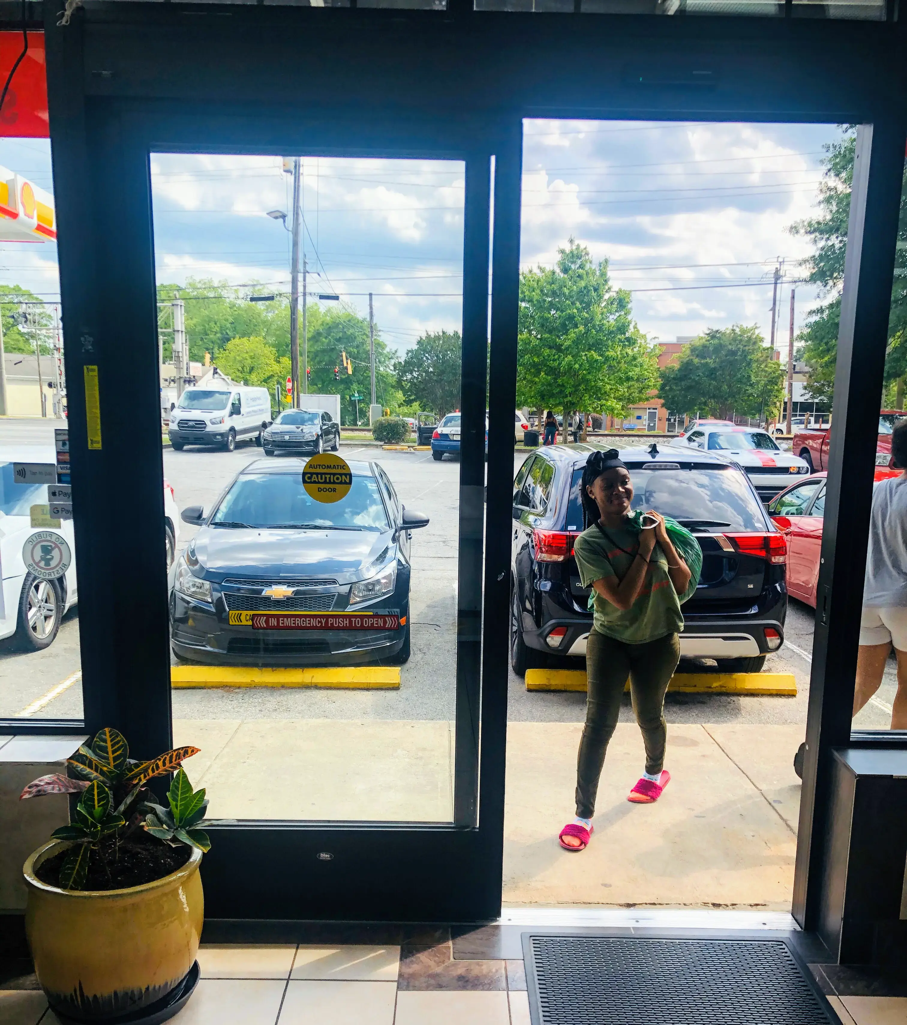 Skyline Laundromats/24 HOURS (Hapeville) thumbnail 10