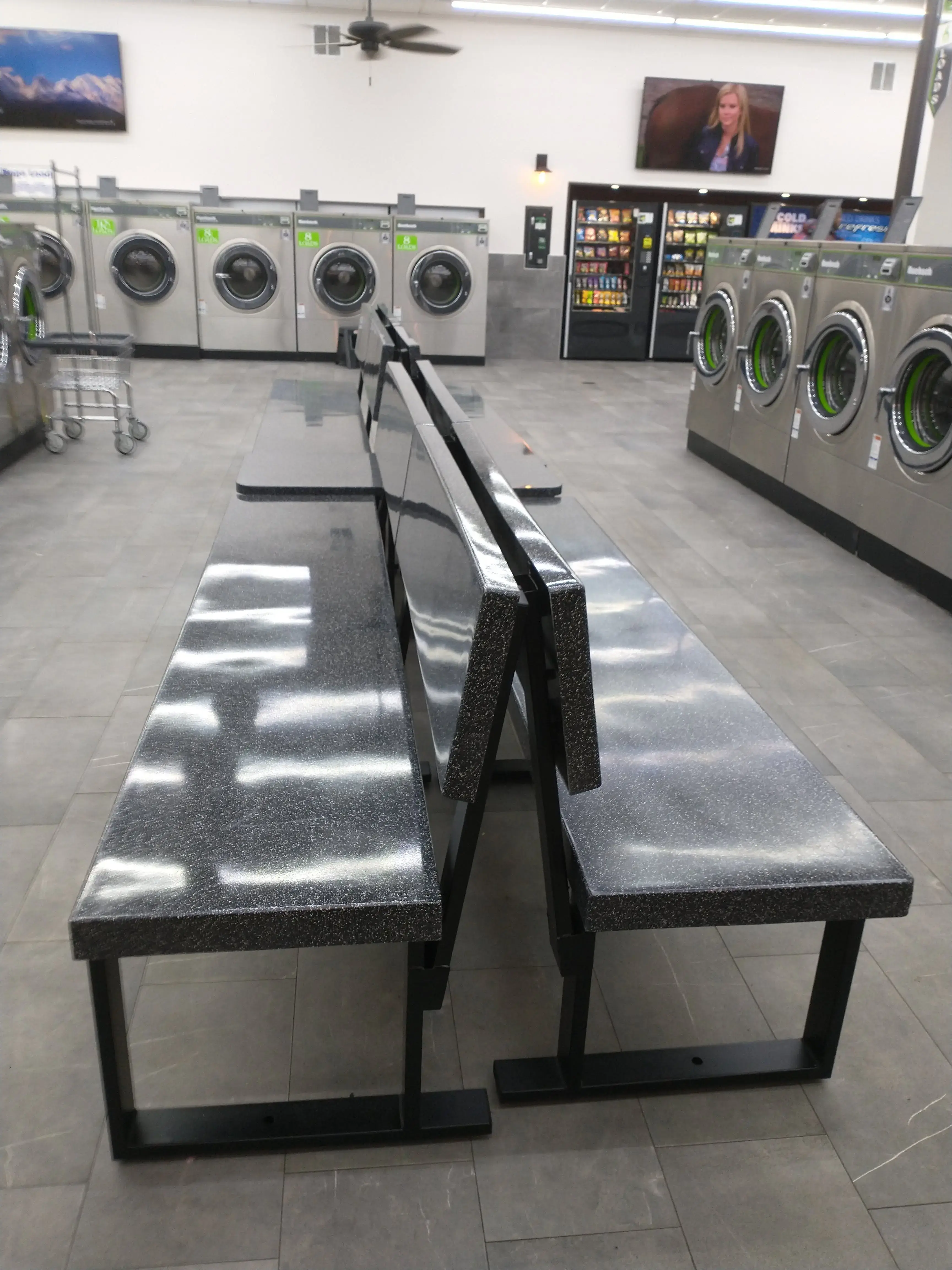 Skyline Laundromats/Free Dry (Metropolitan) thumbnail 10