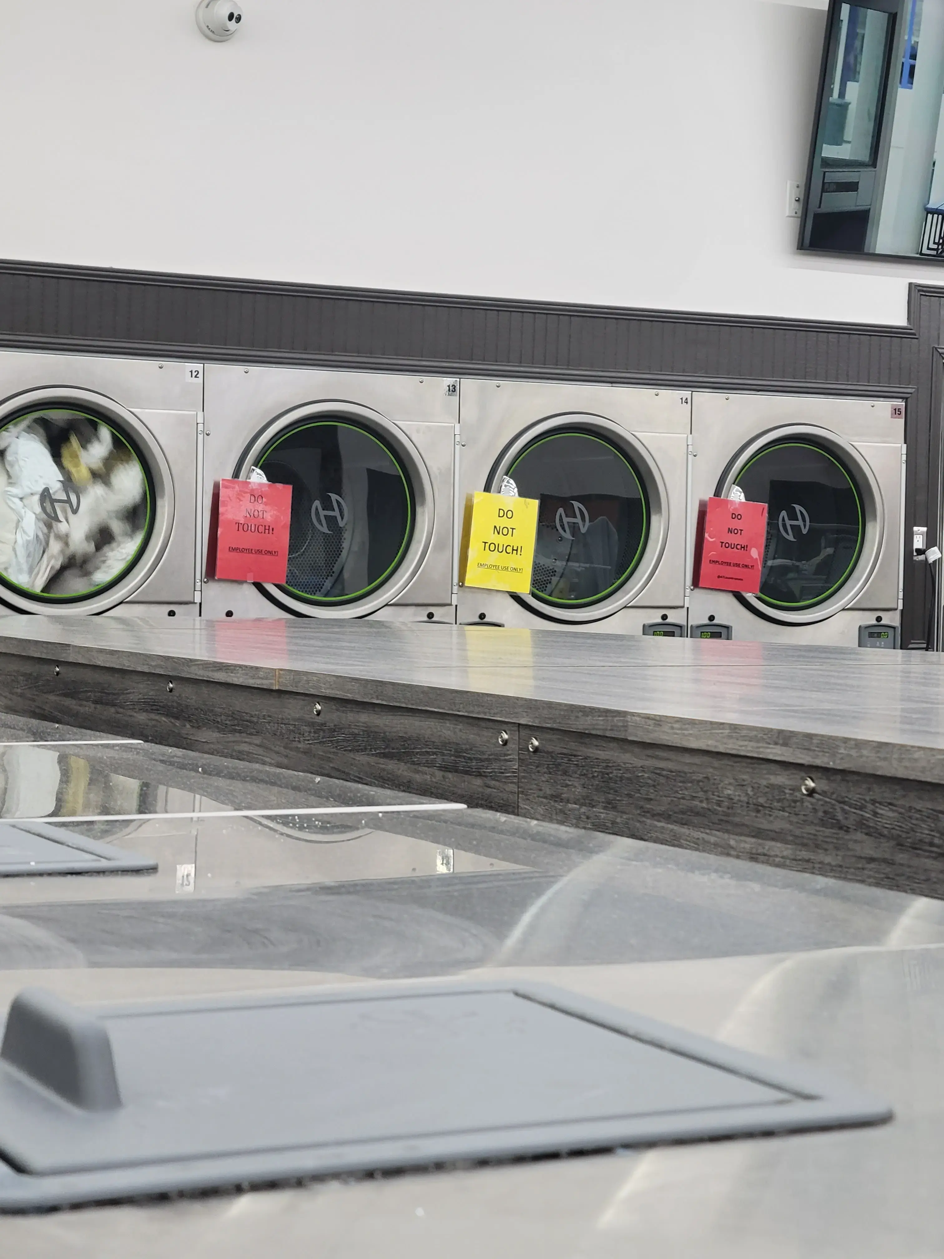 Skyline Laundromats/Free Dry (Metropolitan) - Image 18