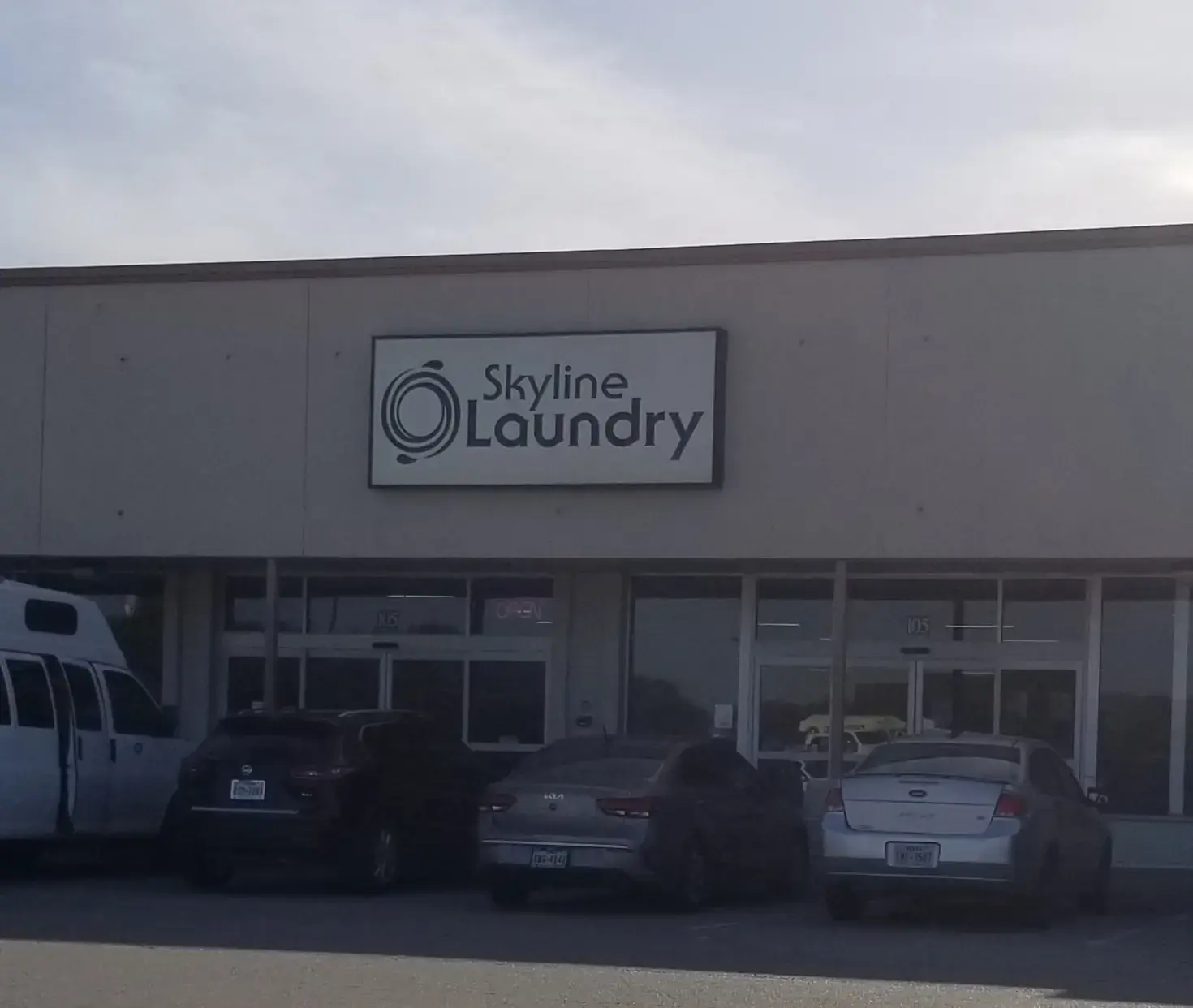 Skyline Laundry thumbnail 6