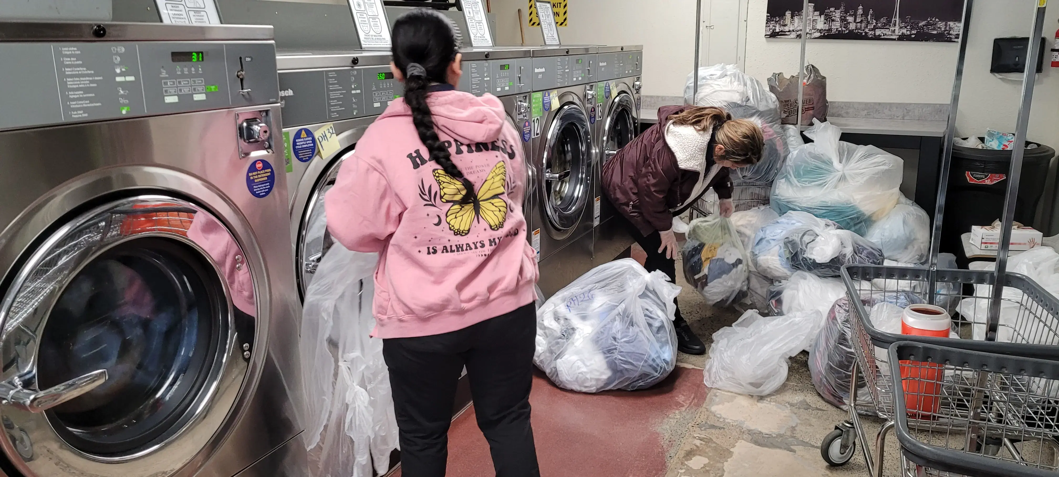 Skyway Laundromat thumbnail 8