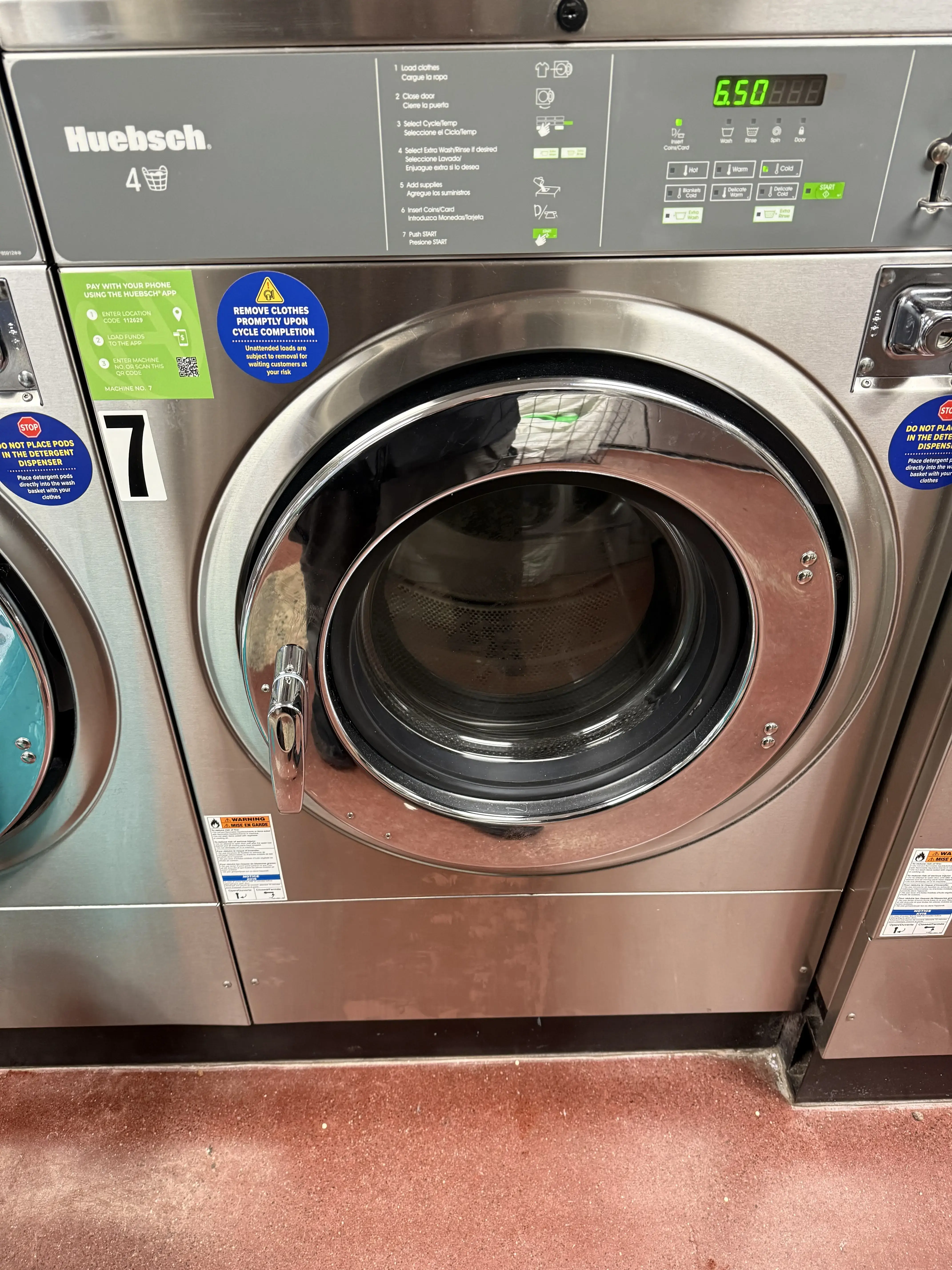 Skyway Laundromat - Image 1