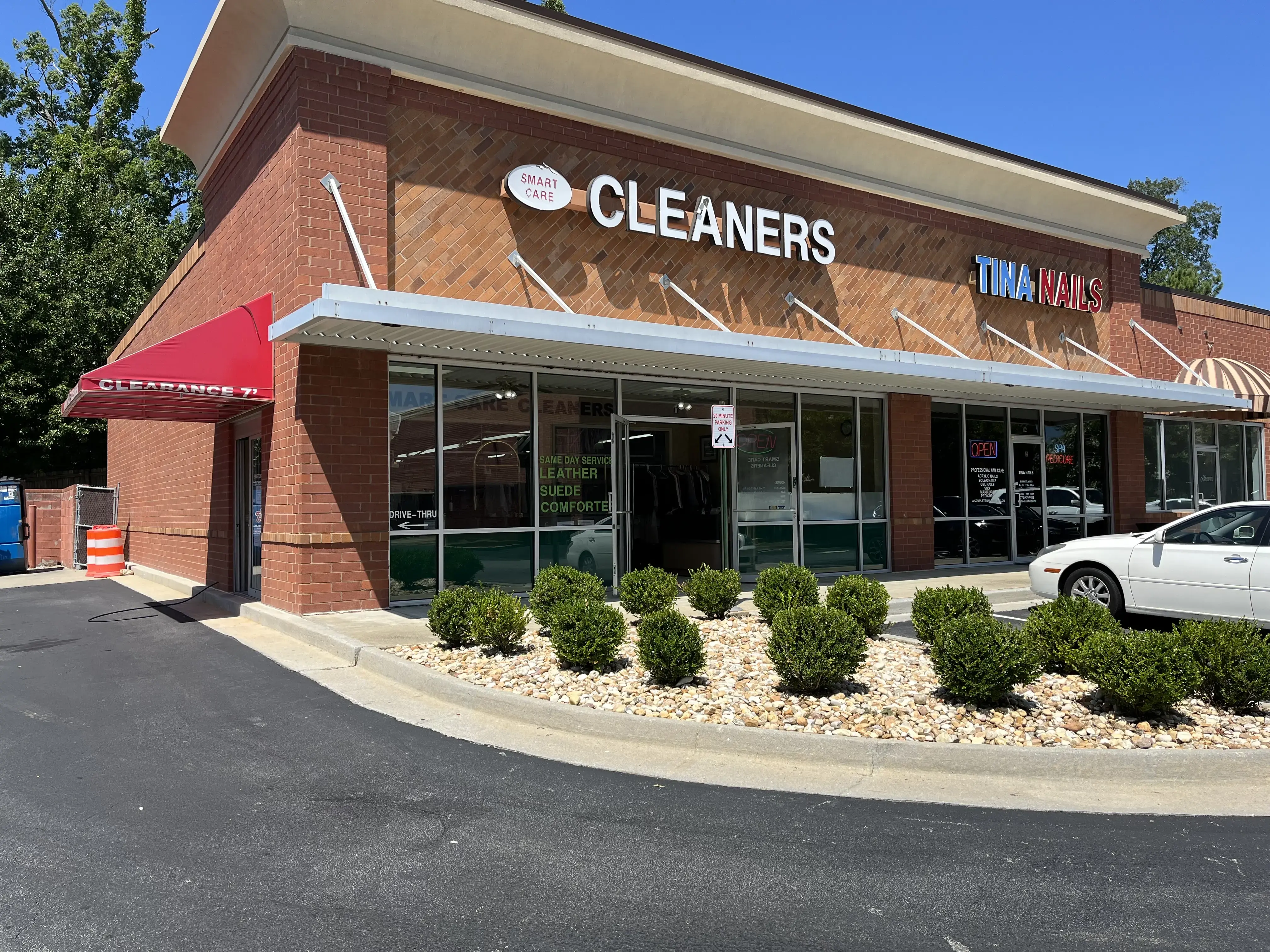 Smart Care Cleaners thumbnail 1