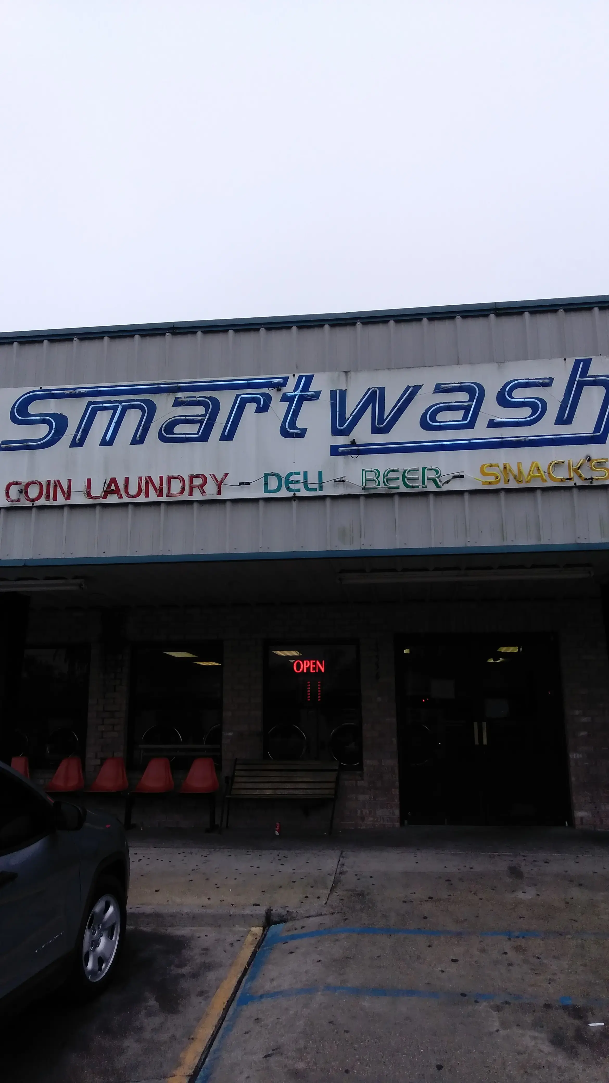 Smartwash Coin Laundry thumbnail 3