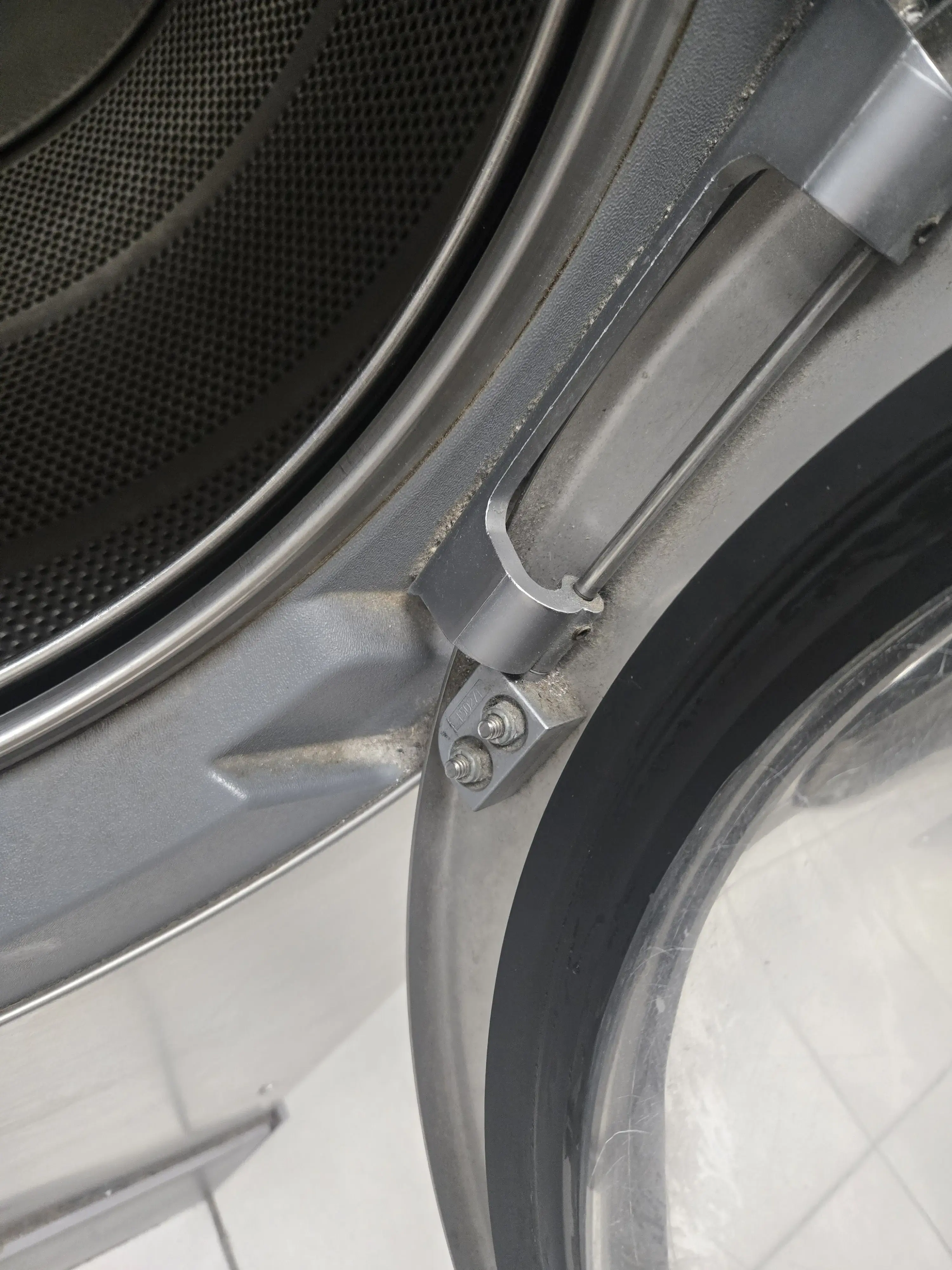 SmartWash Laundry Center - Image 16