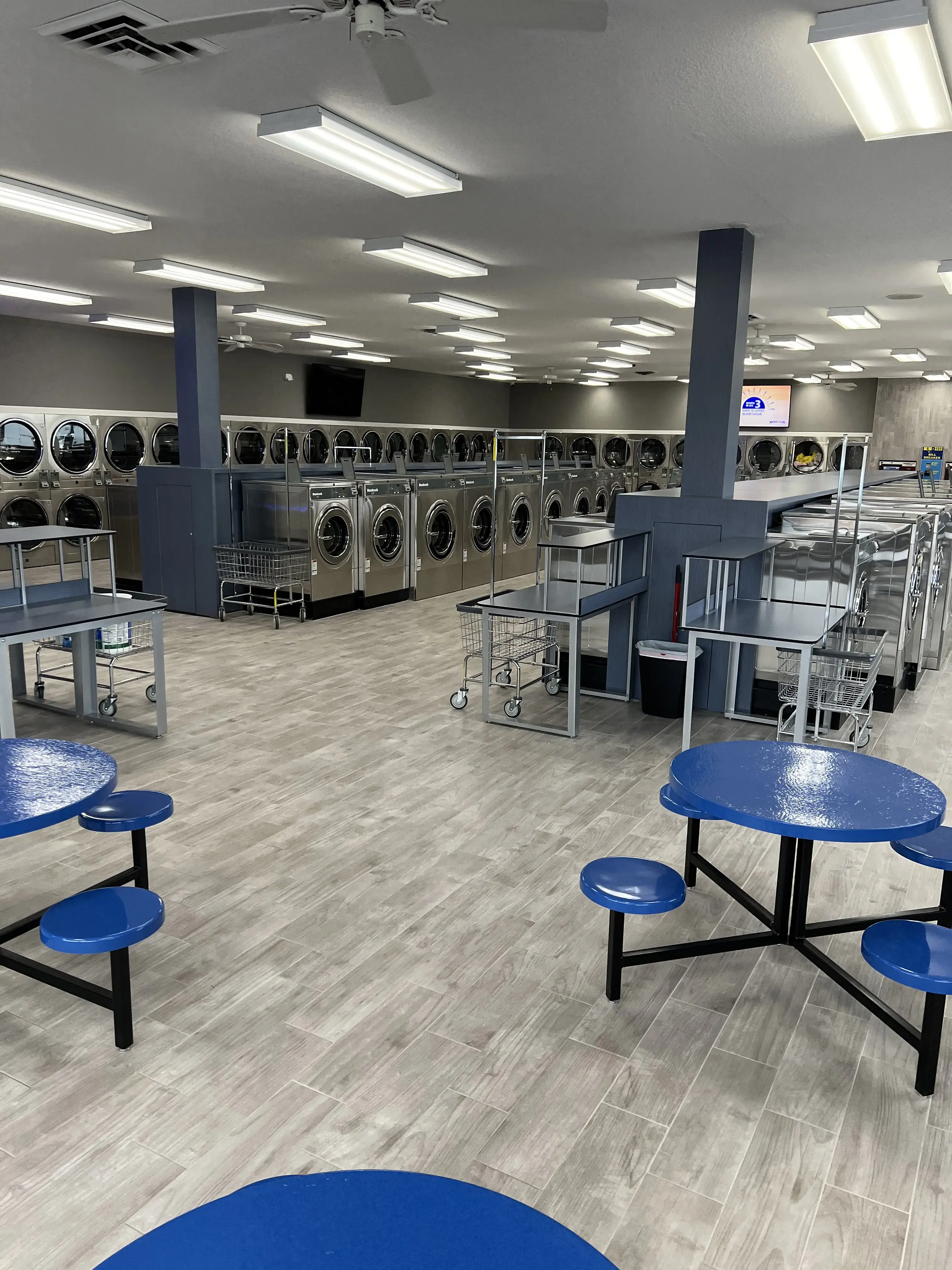 SmartWash Laundry Center thumbnail 1