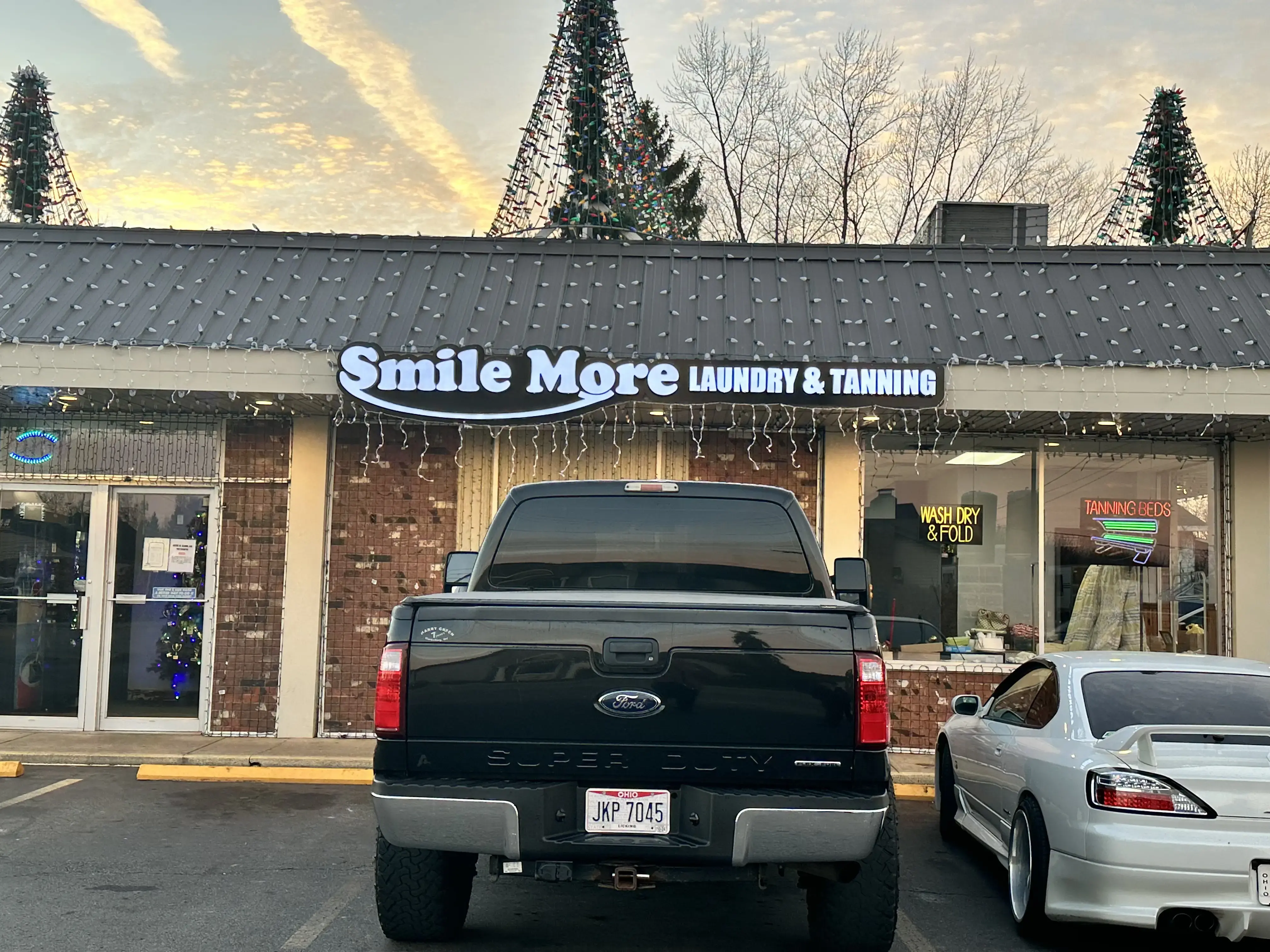 Smile More Laundry & Tan - Image 3
