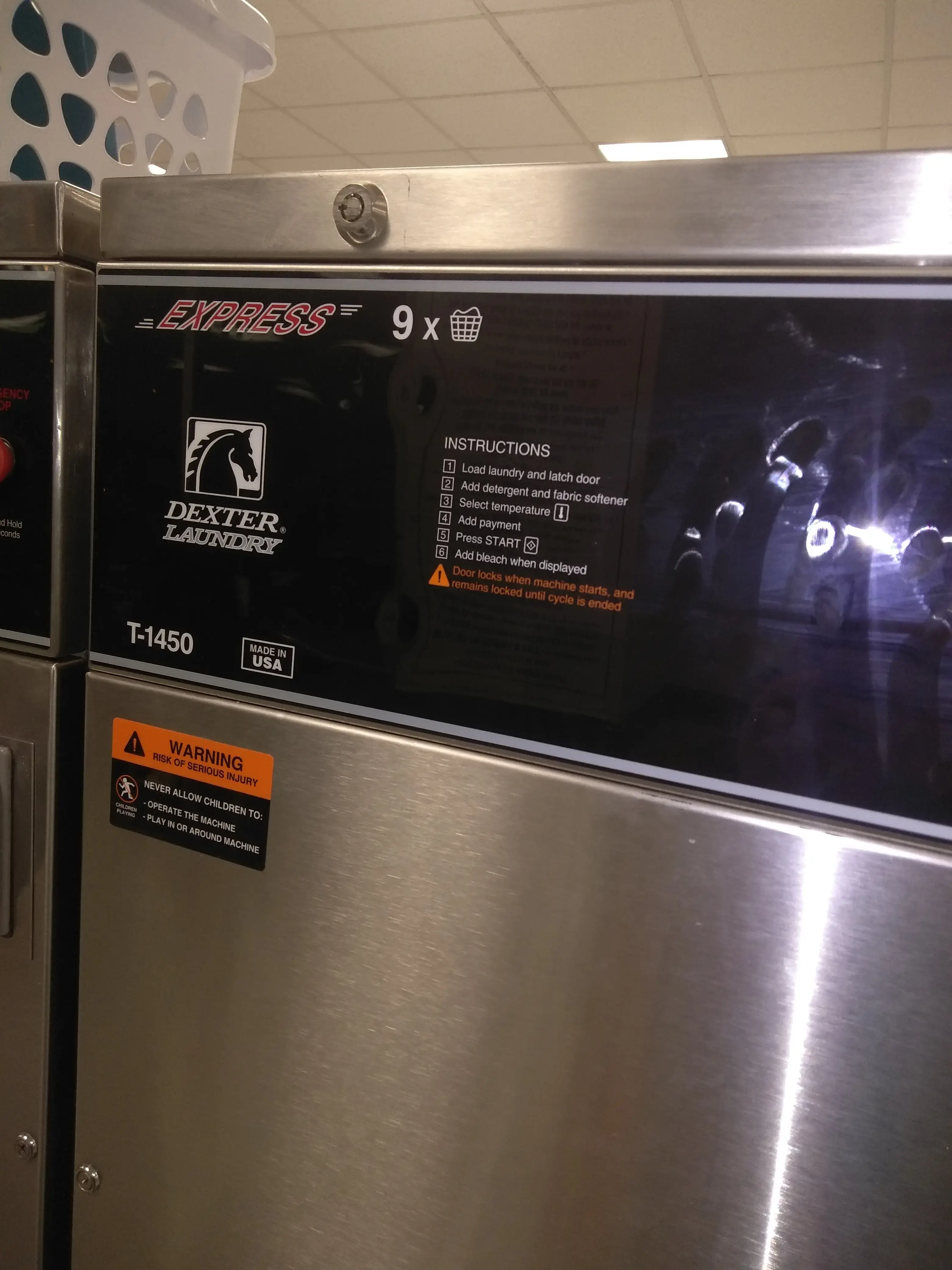Smiling Rivers Laundromat thumbnail 19