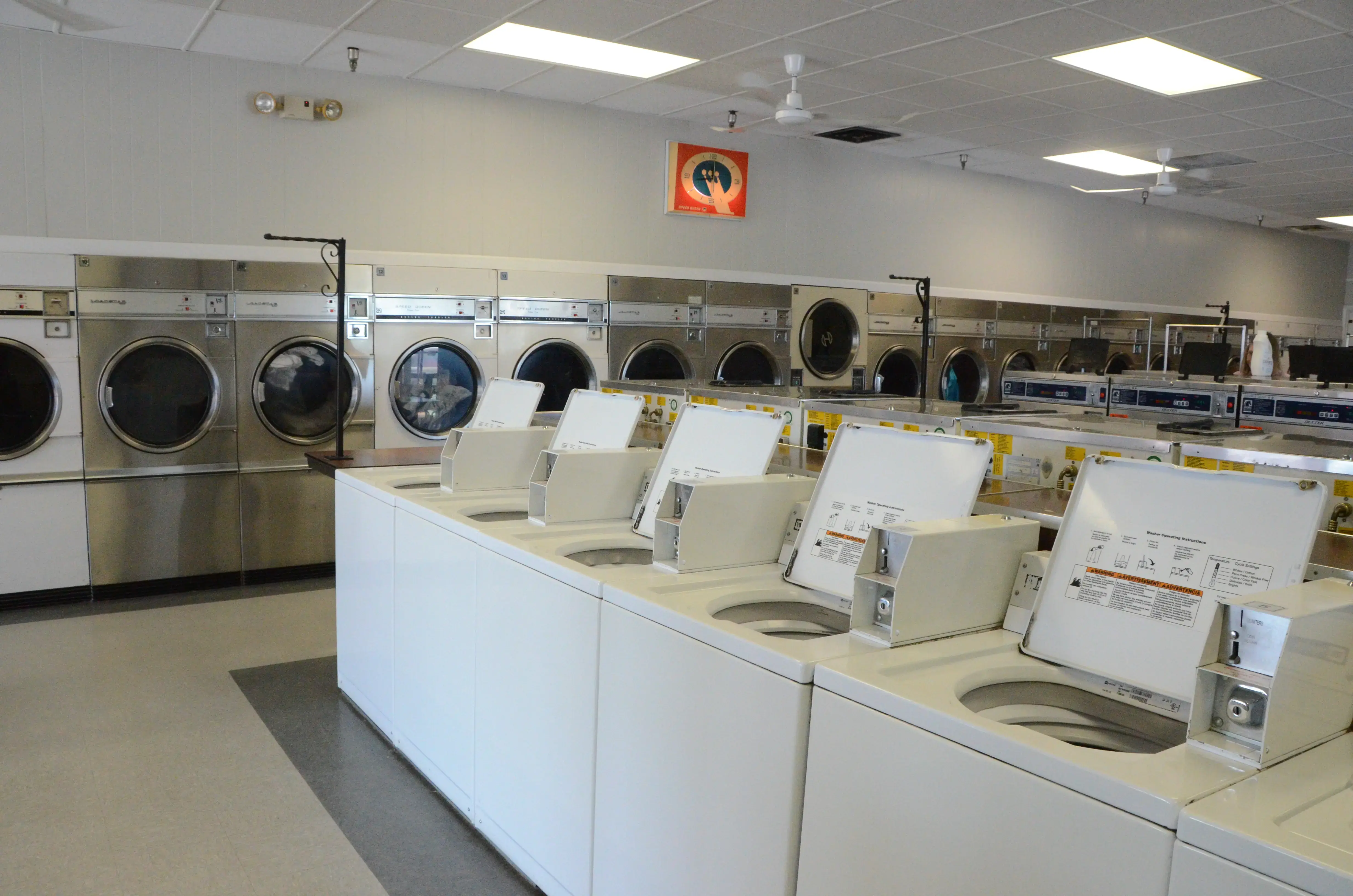 Smith's Coin Laundry/Speed Queen - Image 14