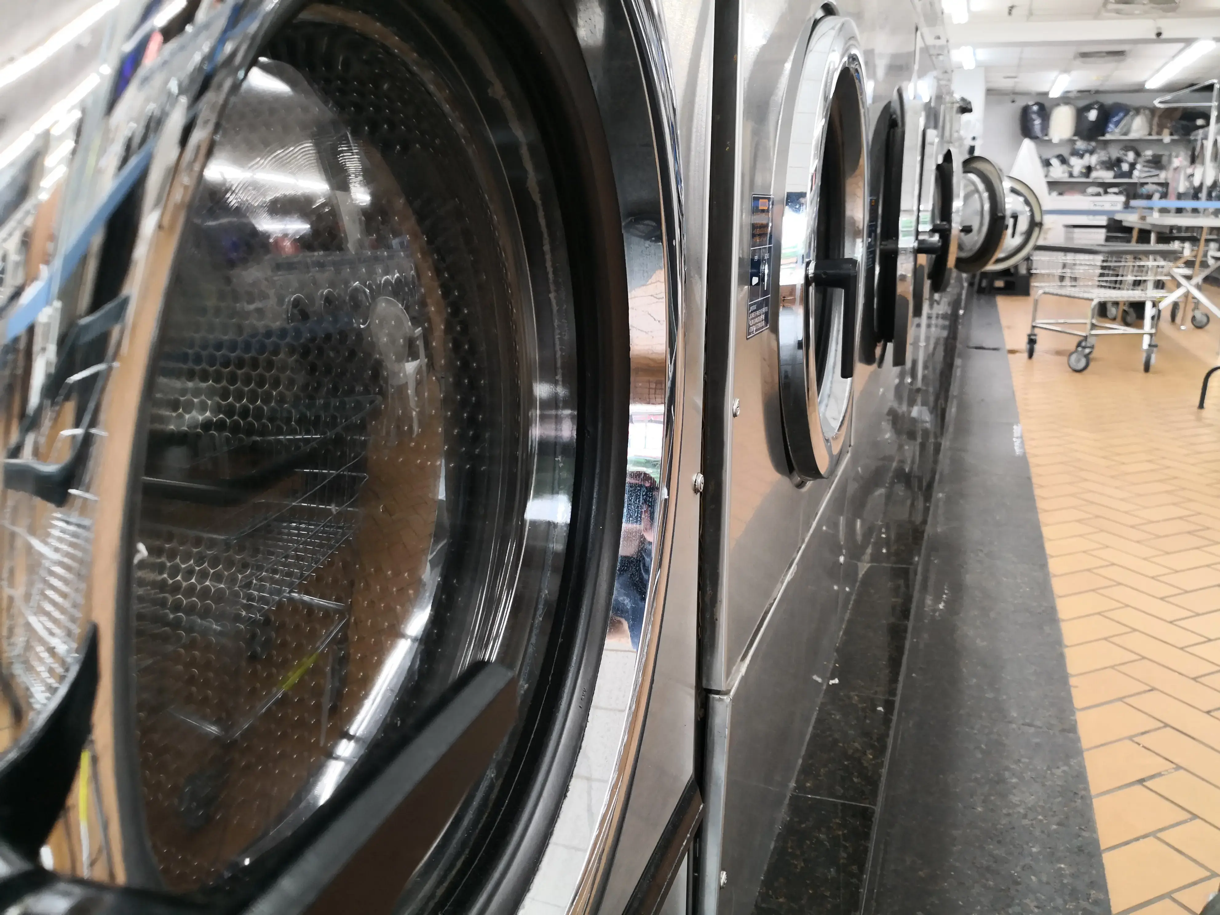 Smithtown Wash & Fold thumbnail 4