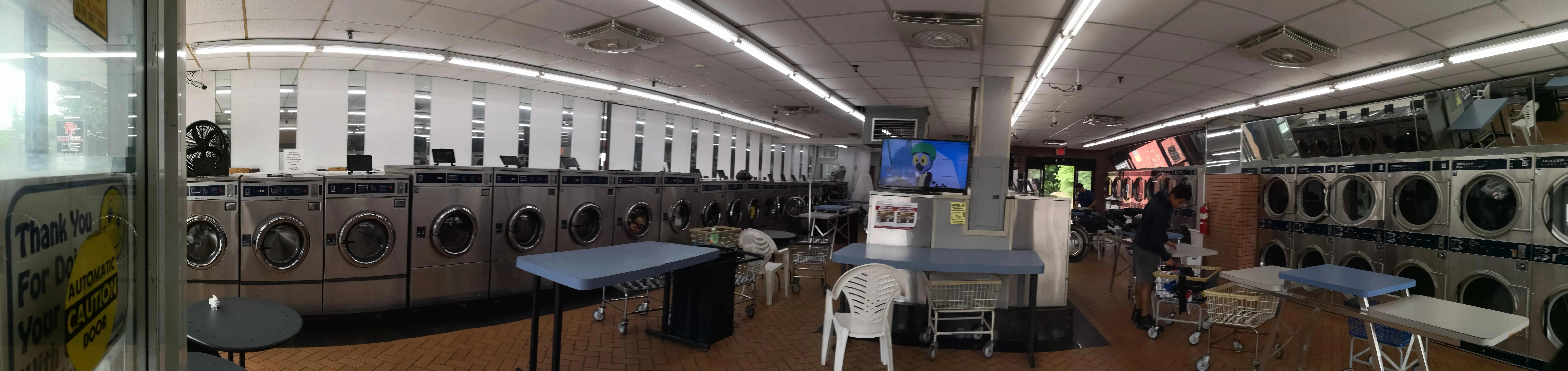 Smithtown Wash & Fold thumbnail 5