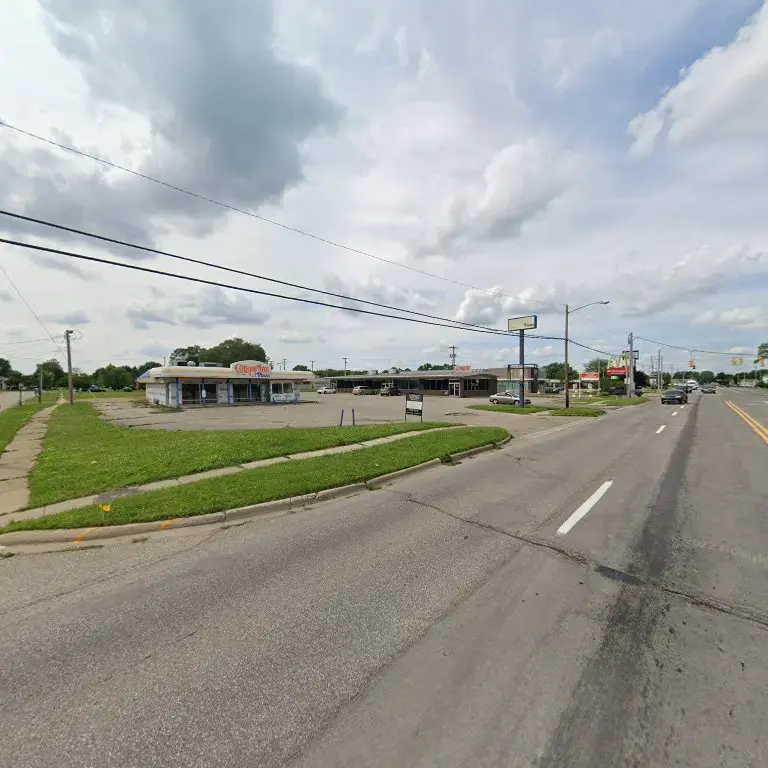 Snyder Laundry thumbnail 16