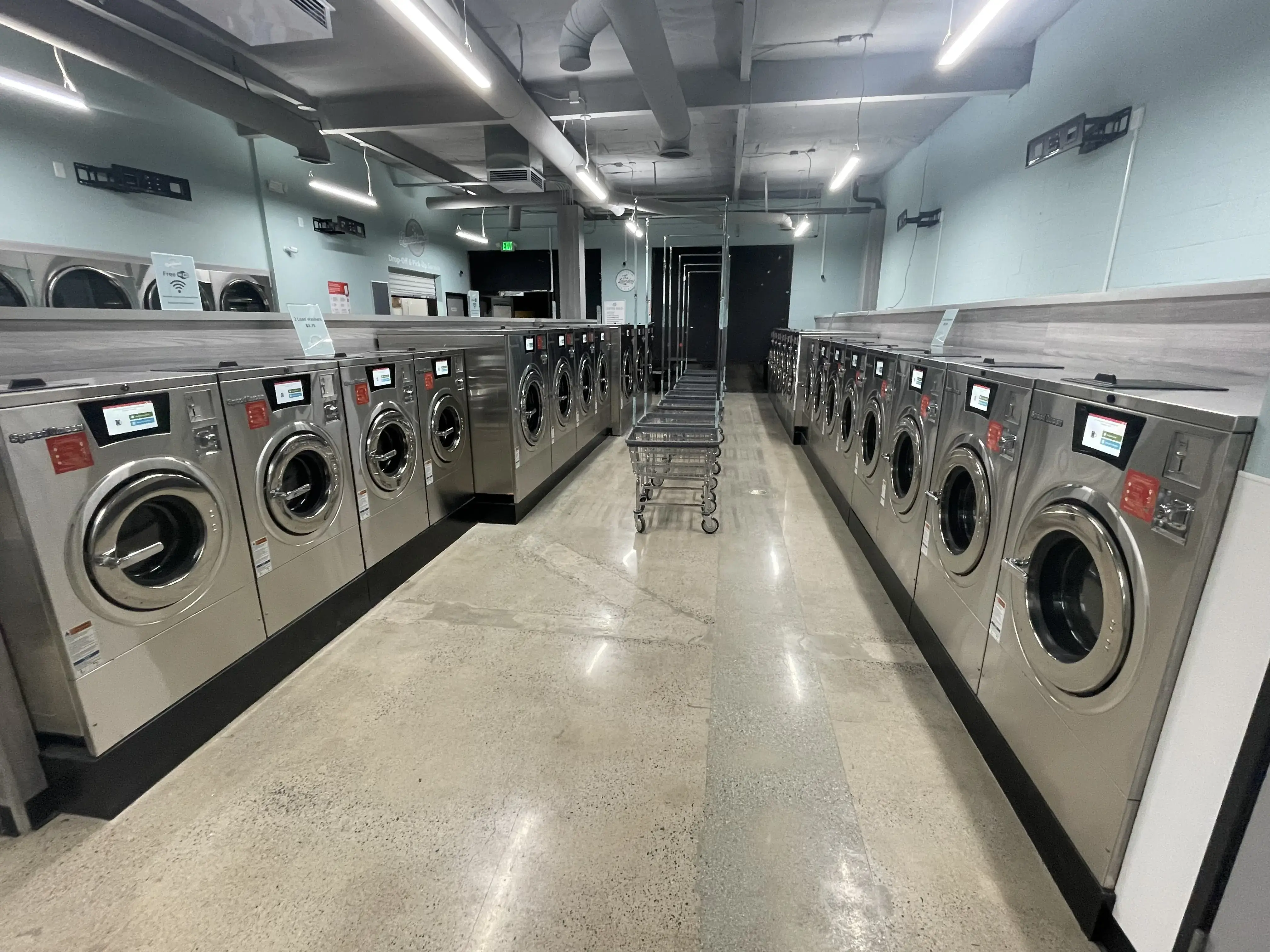 So Fresh and Clean Laundromat thumbnail 7
