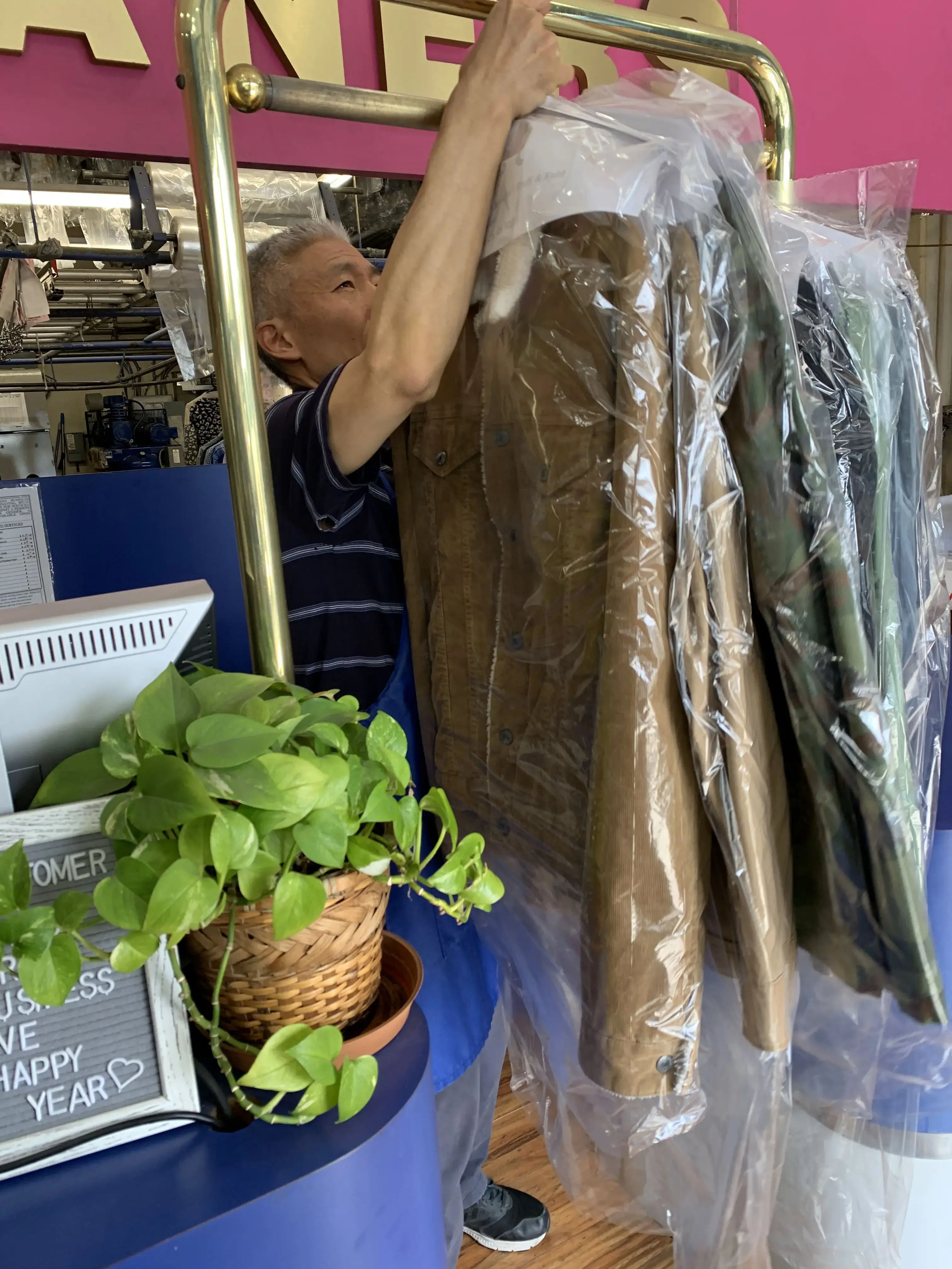 So Fresh Cleaners - Image 4