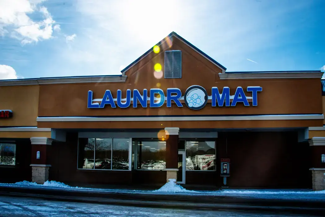 So Fresh N So Clean Laundromat - Image 5