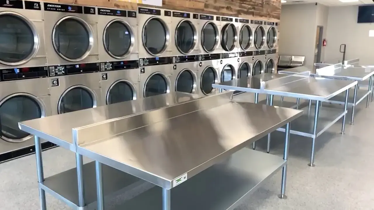 So Fresh N So Clean Laundromat thumbnail 8