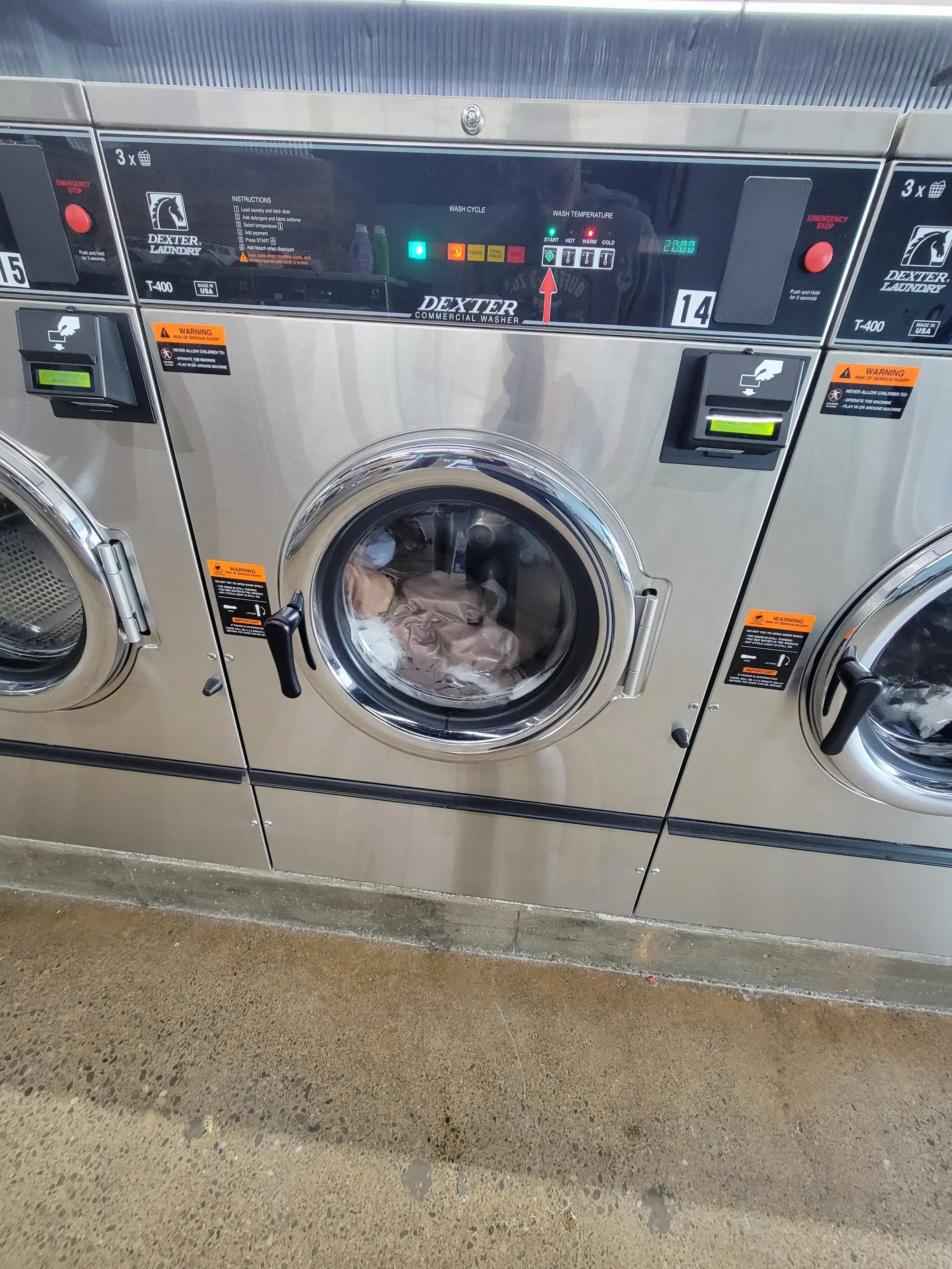 So Fresh N So Clean Laundromat thumbnail 11