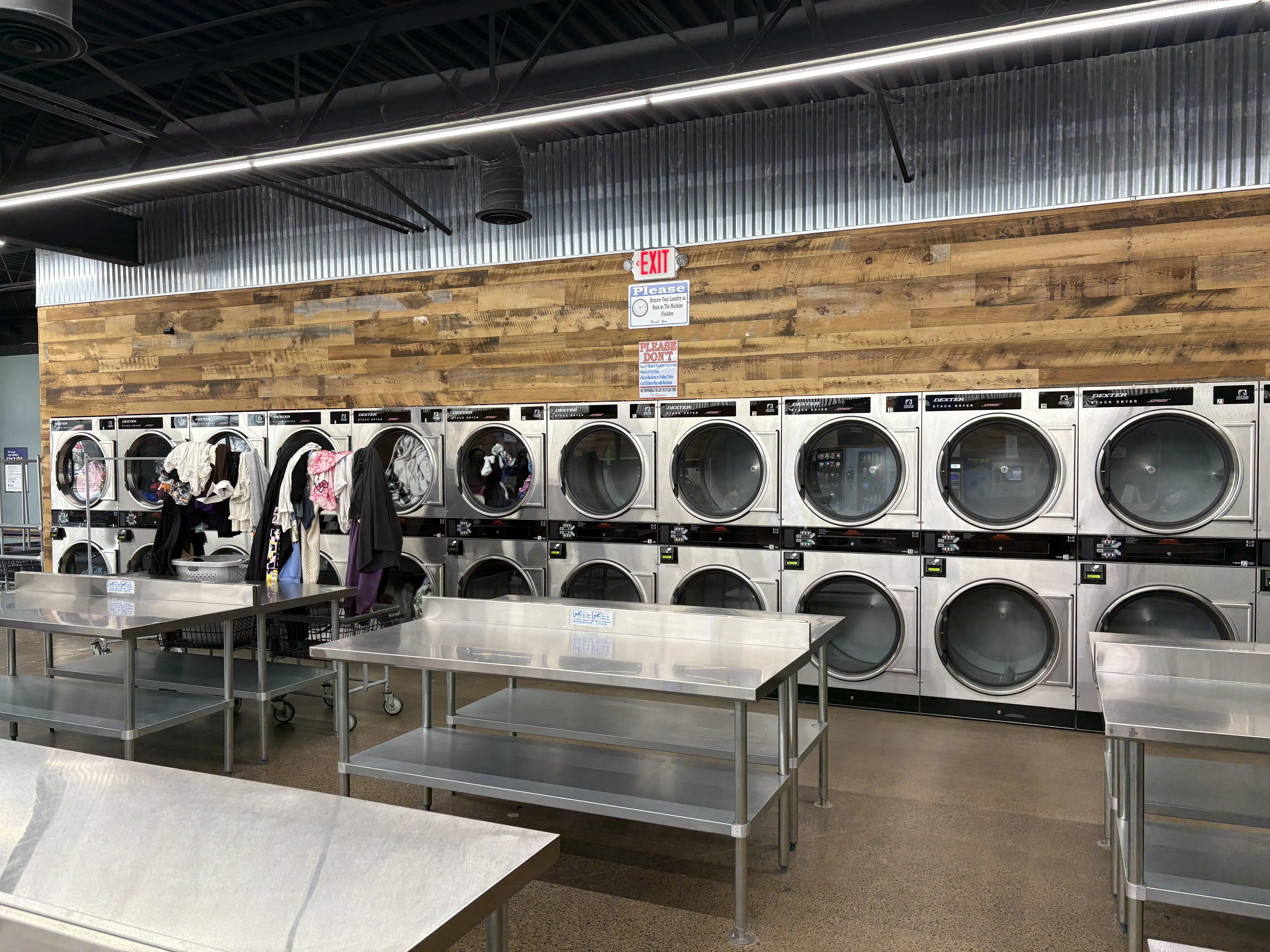 So Fresh N So Clean Laundromat thumbnail 4