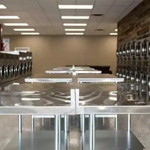 So Fresh N So Clean Laundromat - Image 20