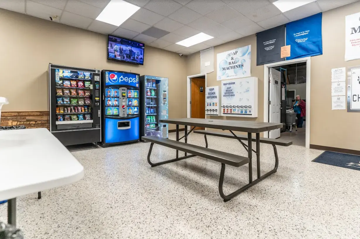 So Fresh N So Clean Laundromat - Image 5