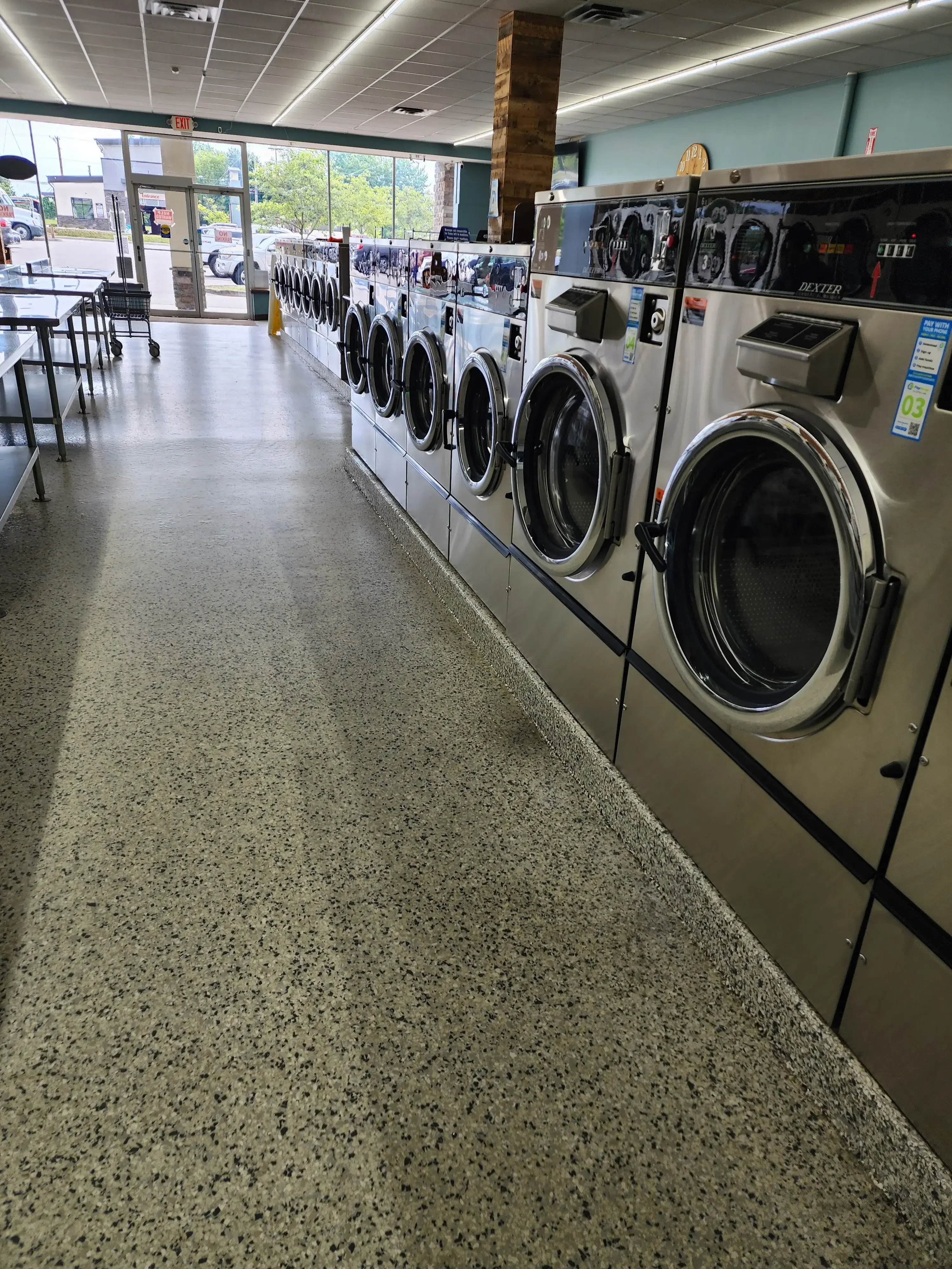 So Fresh N So Clean Laundromat thumbnail 3