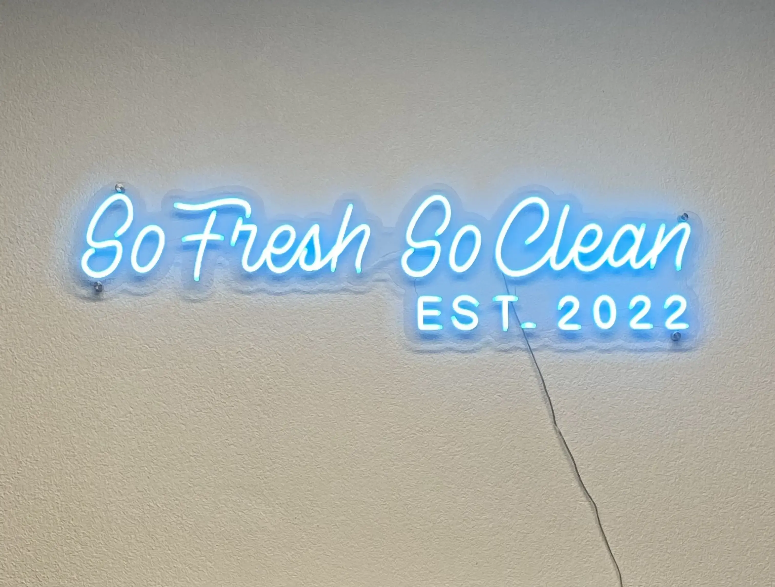 So Fresh So Clean Laundromat - Image 4